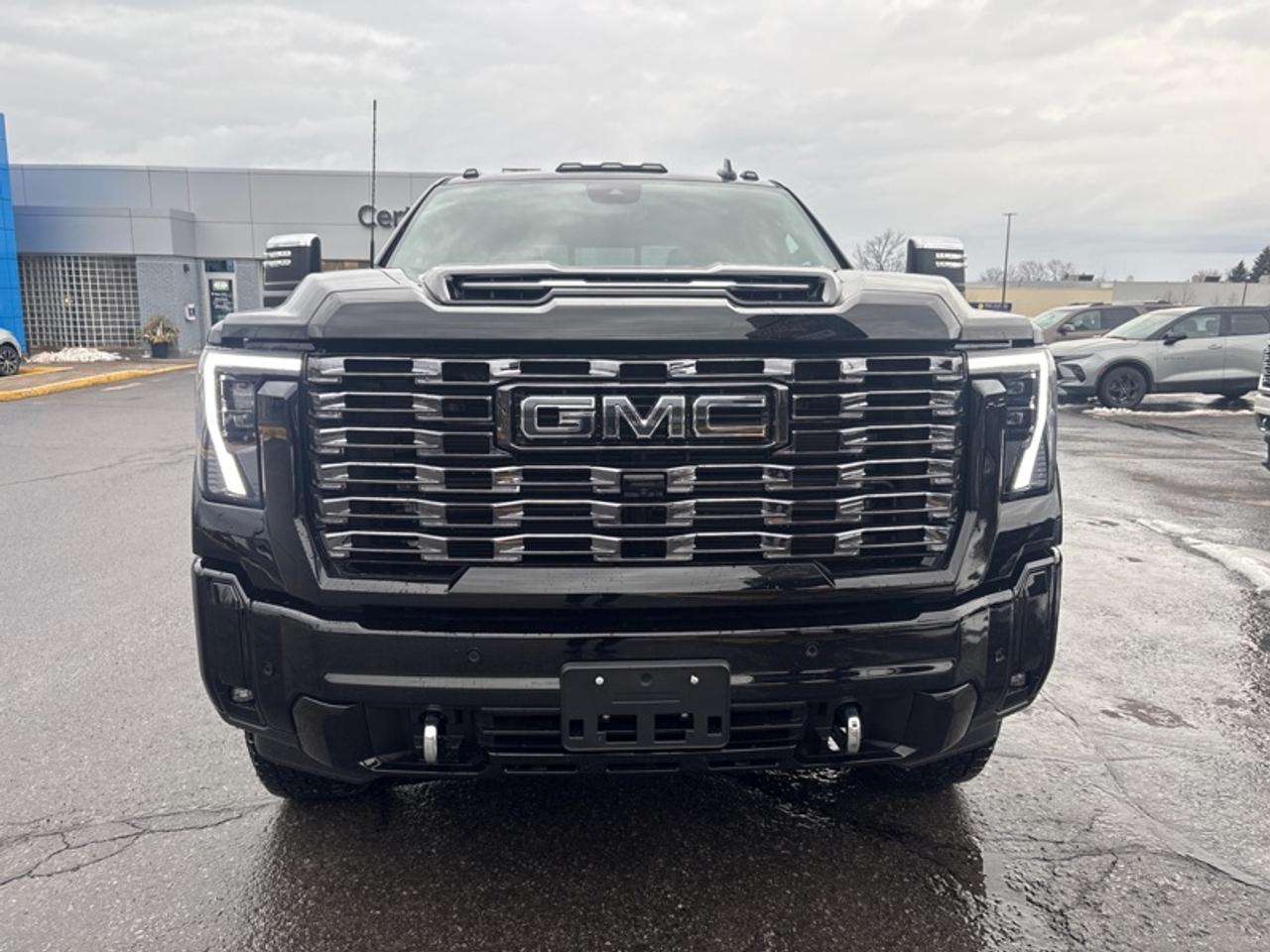 2026 GMC Sierra 2500 HD Denali Ultimate  - Diesel Engine Photo