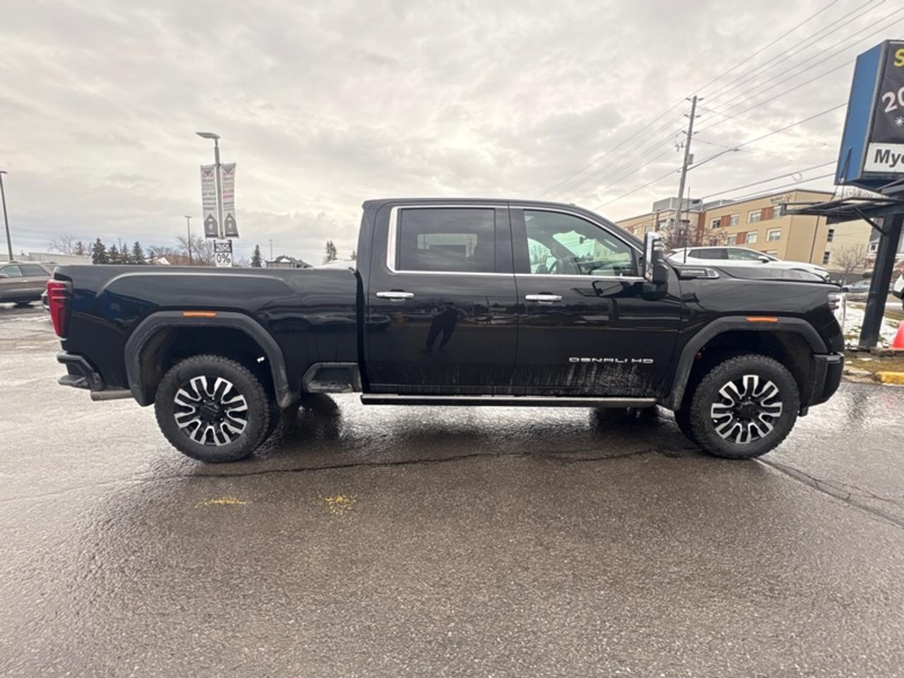 2026 GMC Sierra 2500 HD Denali Ultimate  - Diesel Engine Photo