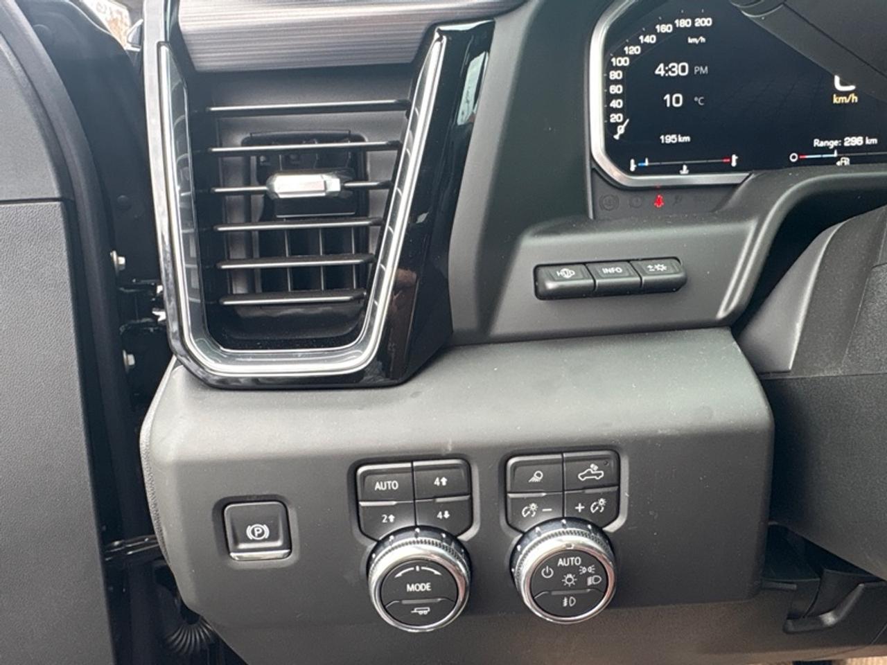 2026 GMC Sierra 2500 HD Denali Ultimate  - Diesel Engine Photo