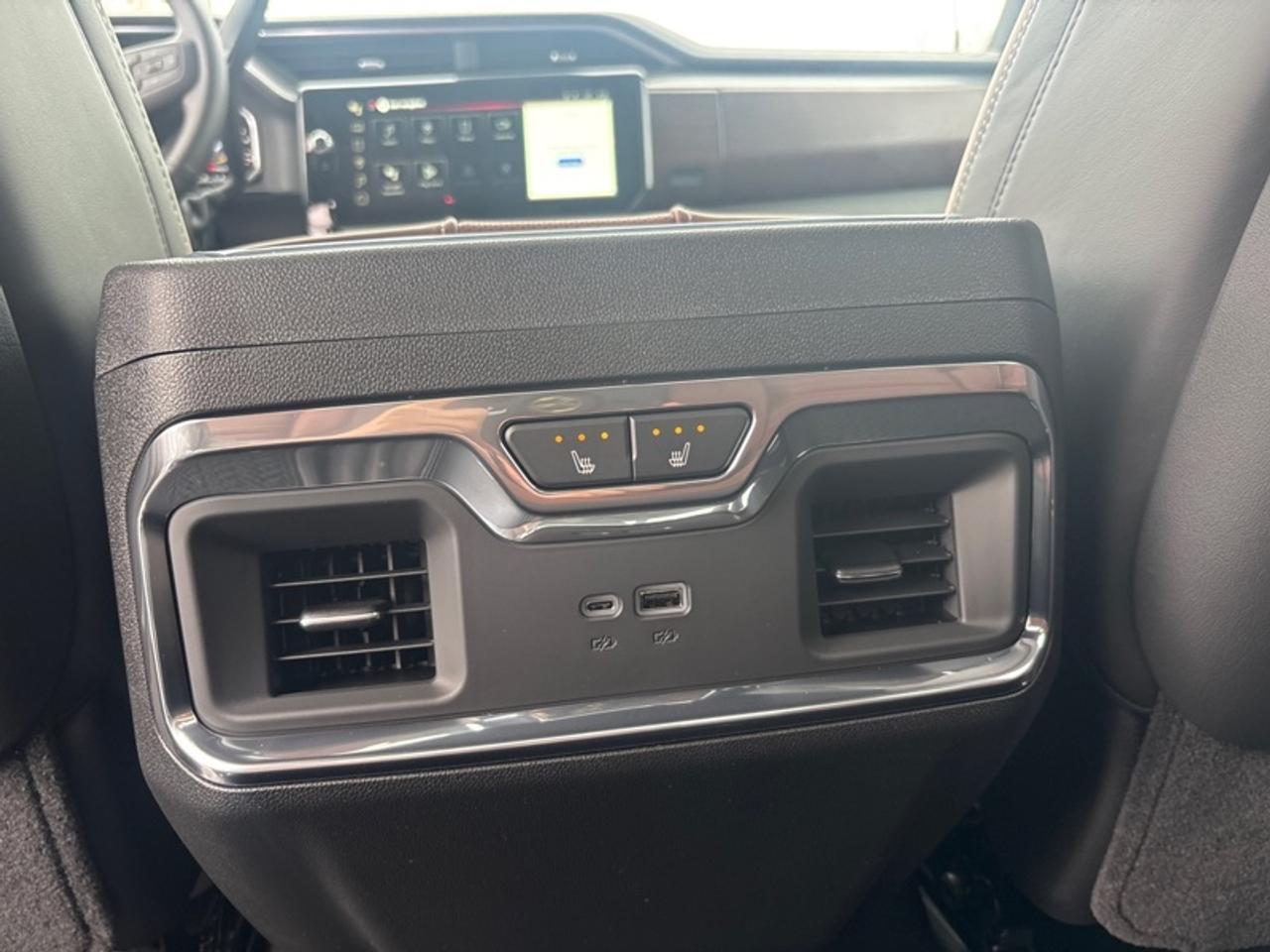 2026 GMC Sierra 2500 HD Denali Ultimate  - Diesel Engine Photo