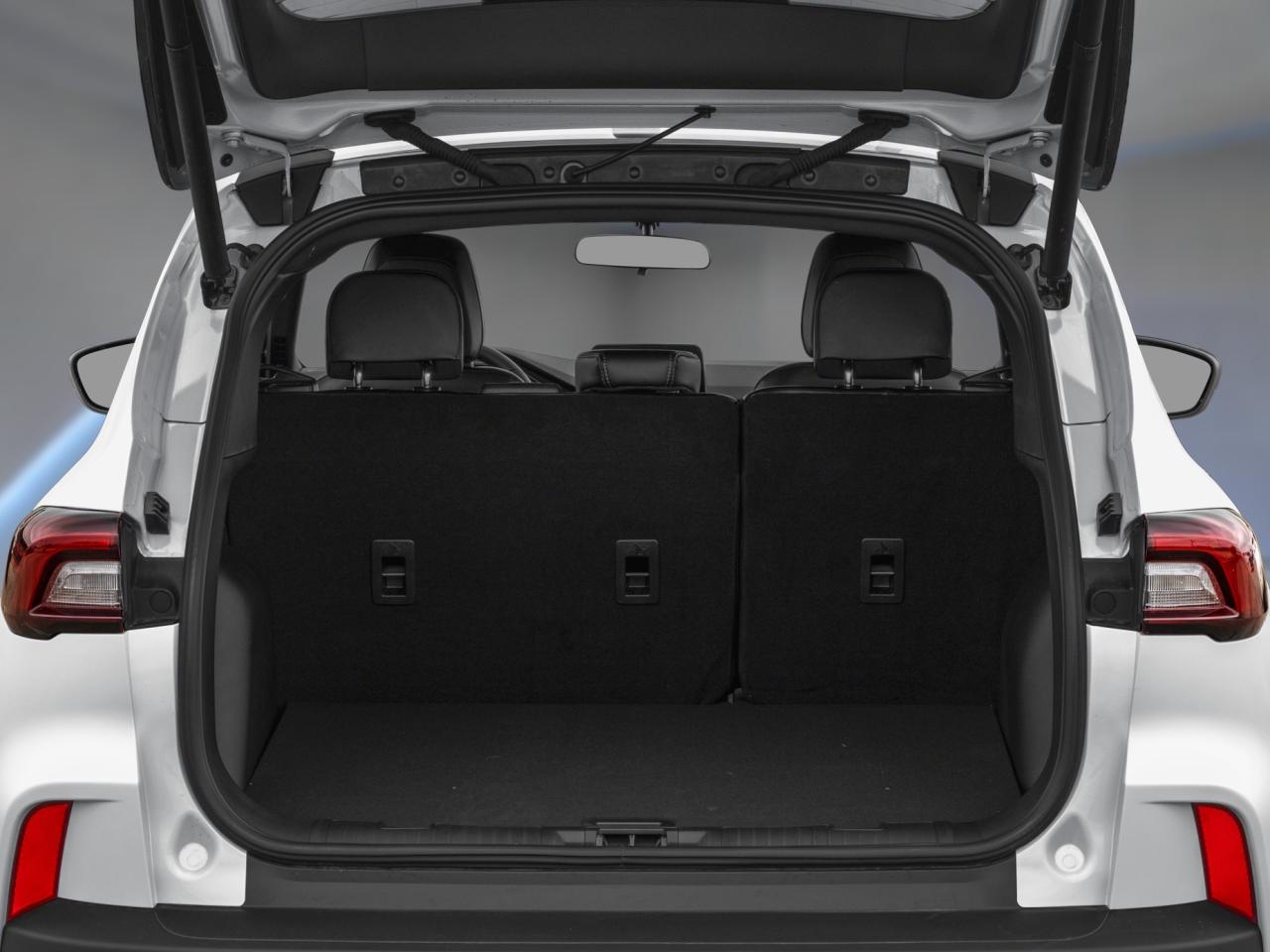 2026 Ford Escape ST-Line Photo