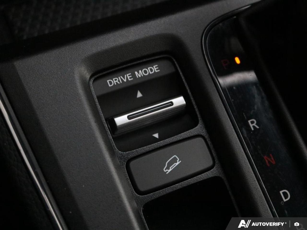 2024 Honda CR-V Hybrid EX-L Photo