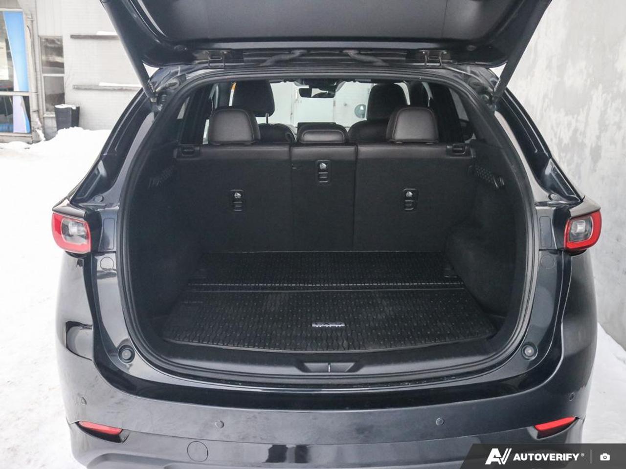 2023 Mazda CX-5 Signature Photo