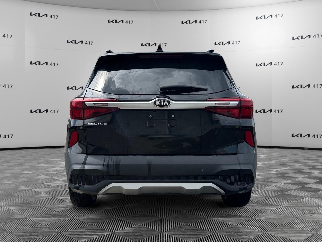 2021 Kia Seltos LX FWD Photo