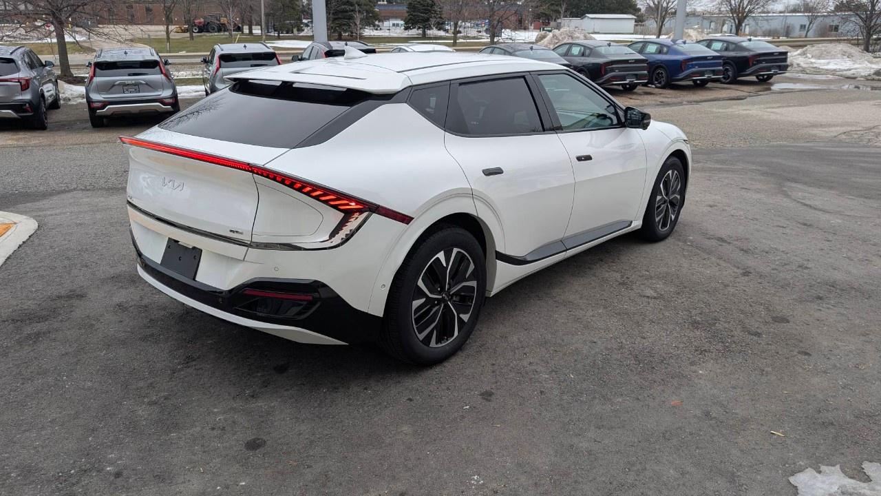 2024 Kia EV6 Land w/GT-Line Pkg 1 AWD Photo