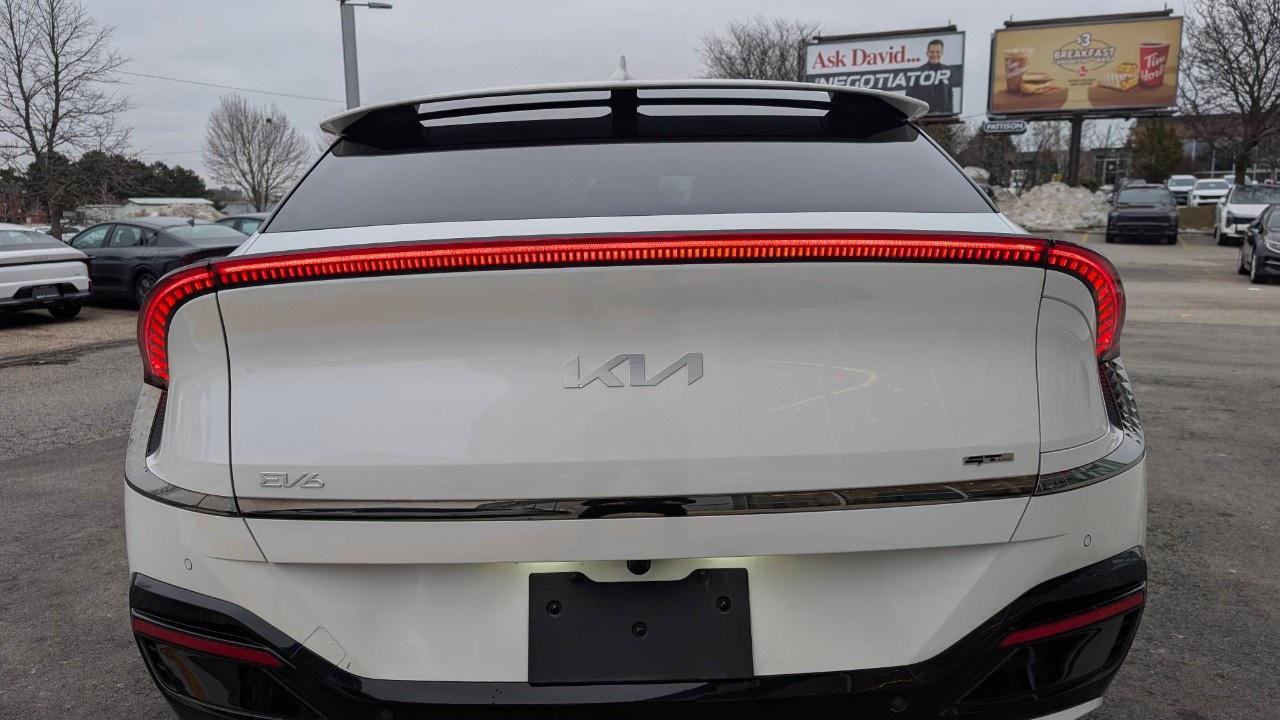 2024 Kia EV6 Land w/GT-Line Pkg 1 AWD Photo