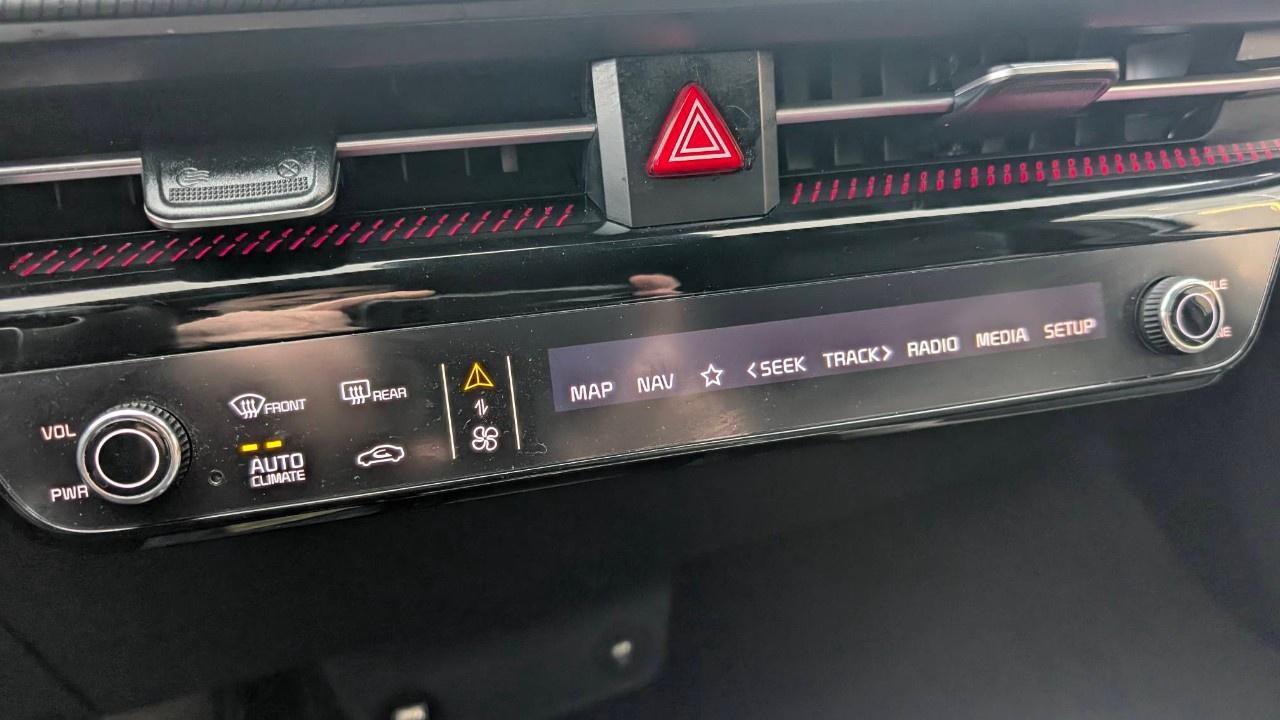 2024 Kia EV6 Land w/GT-Line Pkg 1 AWD Photo