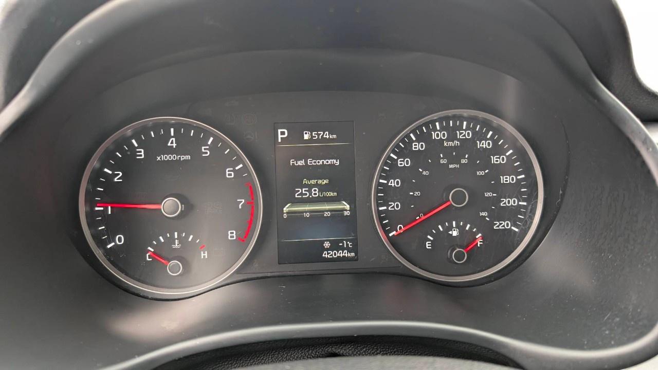 2023 Kia Rio 5-Door LX Premium IVT Photo