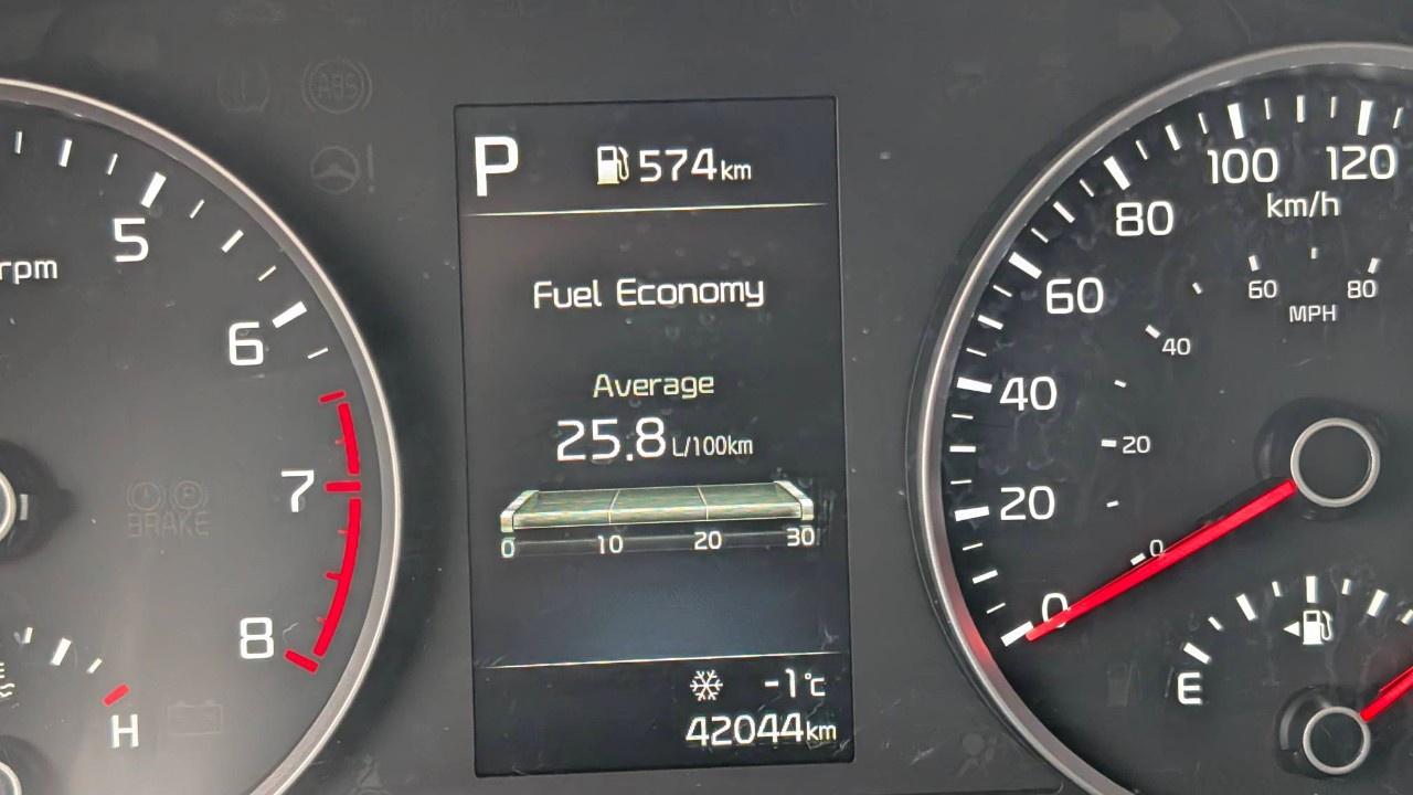 2023 Kia Rio 5-Door LX Premium IVT Photo