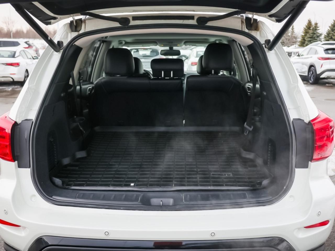 2020 Nissan Pathfinder SL Premium  - Sunroof -  Navigation - $149 B/W Photo