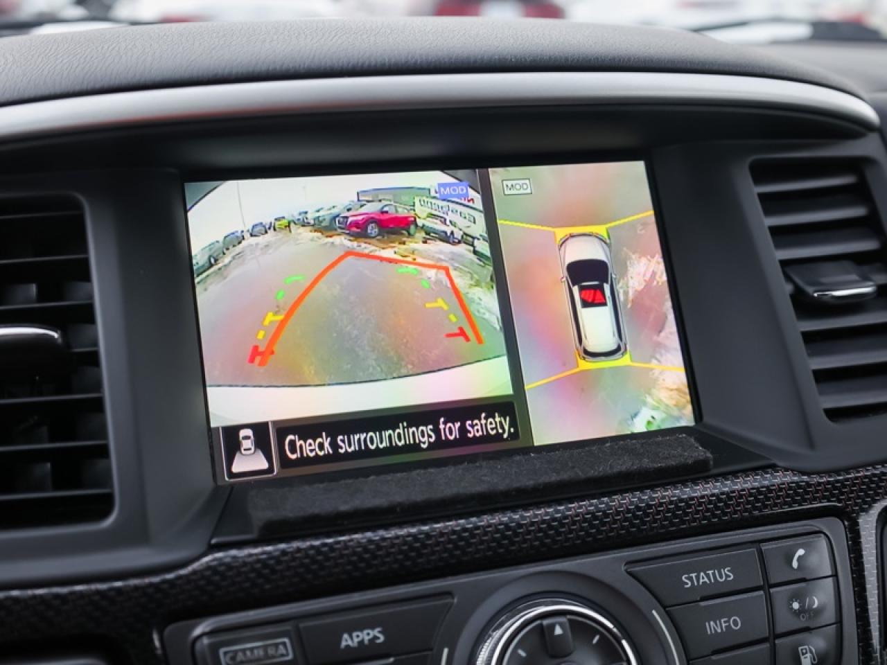 2020 Nissan Pathfinder SL Premium  - Sunroof -  Navigation - $149 B/W Photo