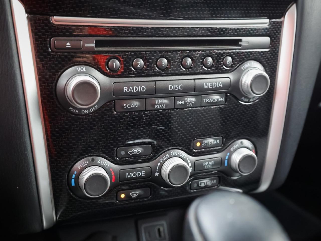 2020 Nissan Pathfinder SL Premium  - Sunroof -  Navigation - $149 B/W Photo