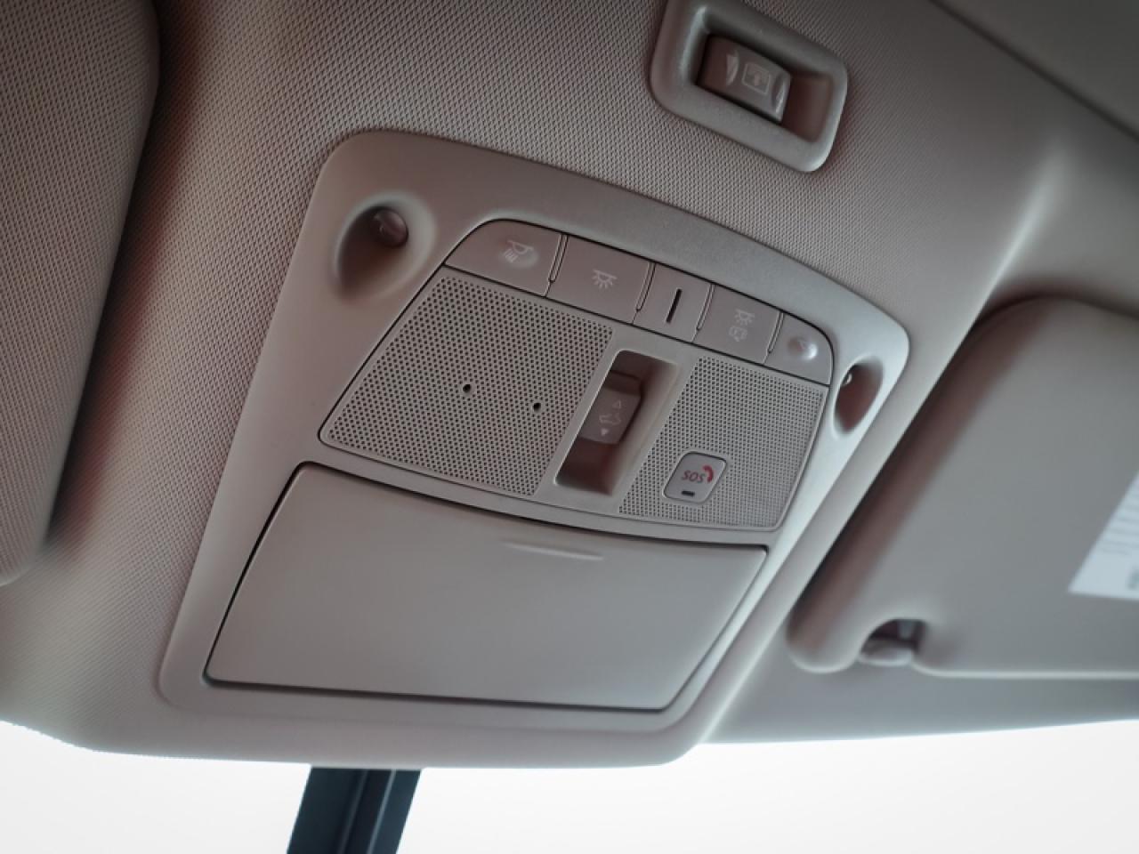 2020 Nissan Pathfinder SL Premium  - Sunroof -  Navigation - $149 B/W Photo