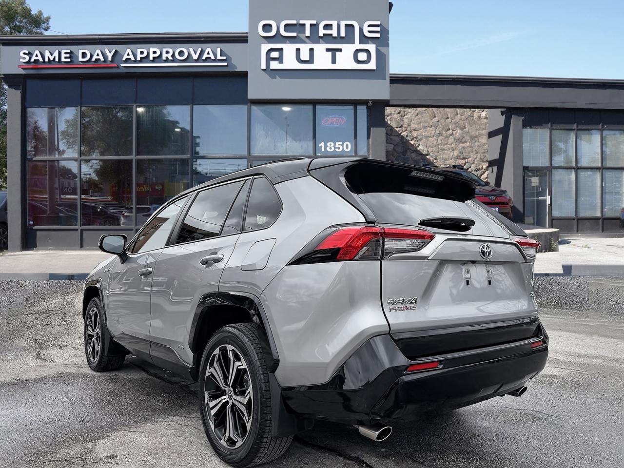 2021 Toyota RAV4 Prime XSE AWD Photo3