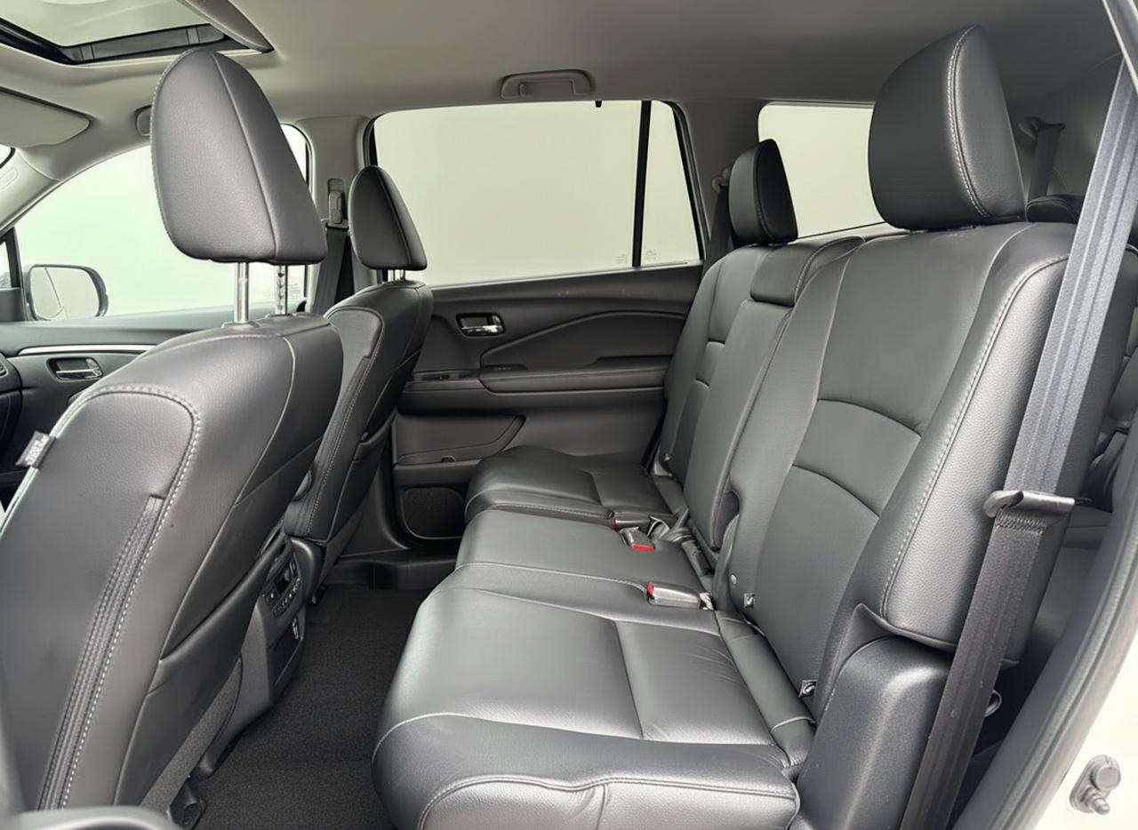 2019 Honda Pilot EX-L Navi AWD Photo