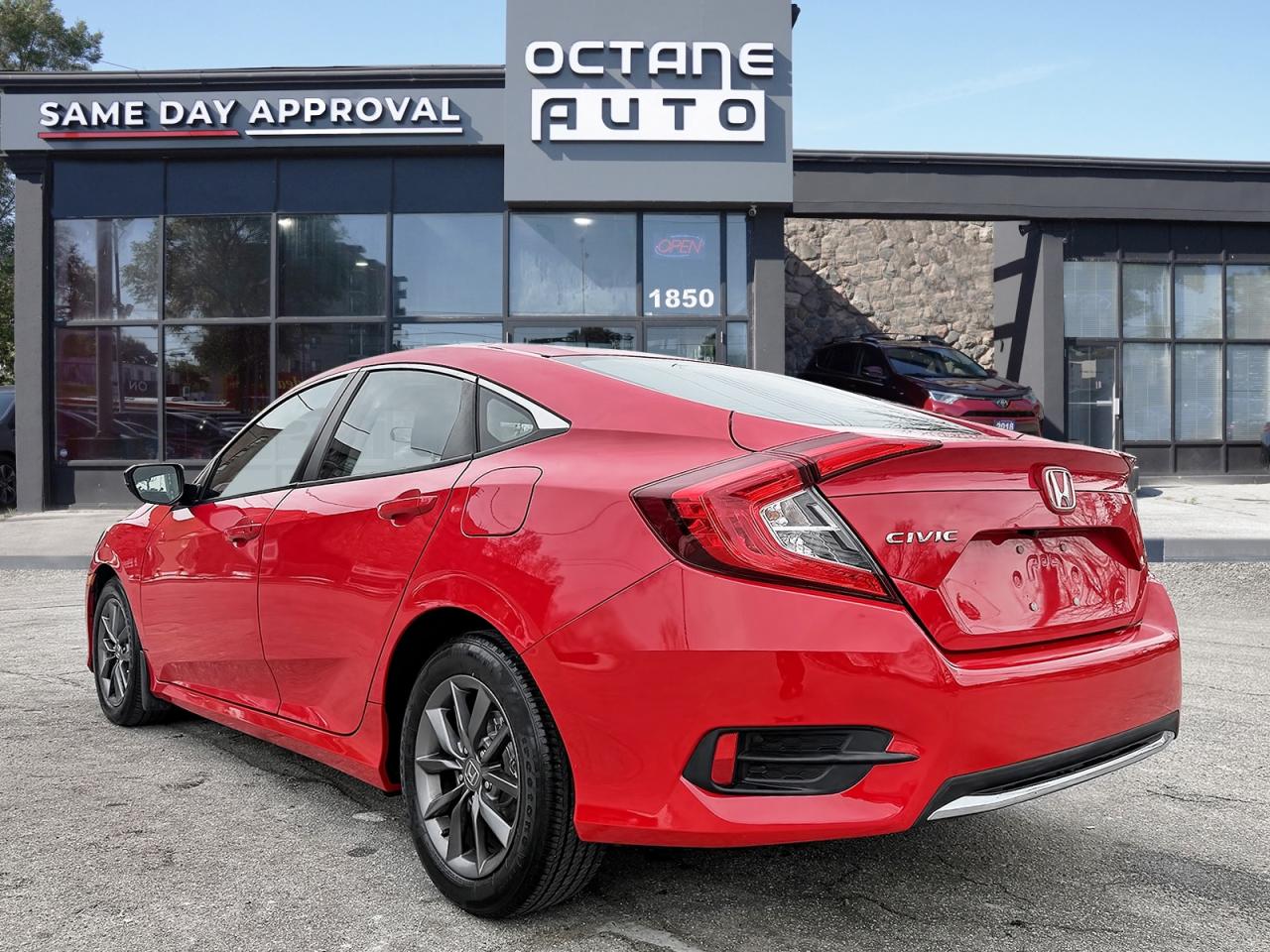 2020 Honda Civic EX Sedan CVT Photo3