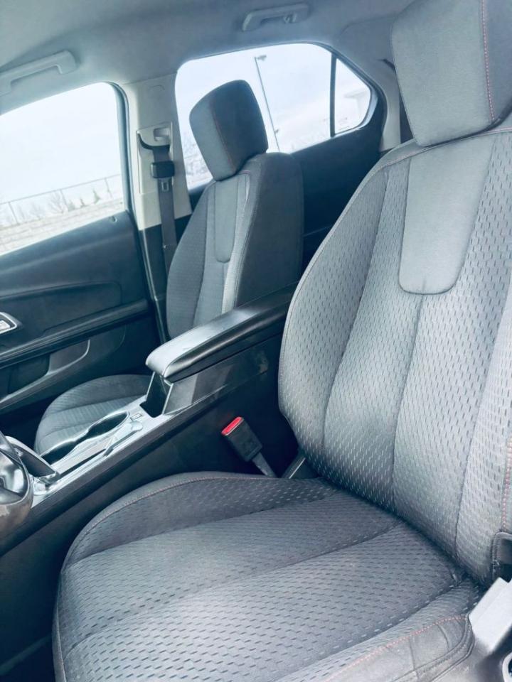 2013 Chevrolet Equinox LS Front-wheel Drive Sport Utility Automatic Photo