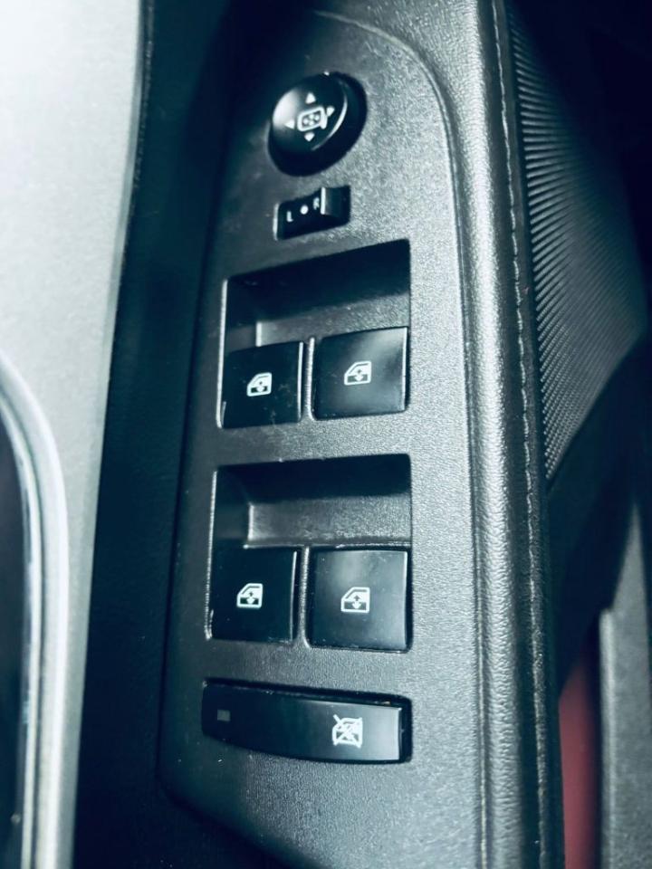 2013 Chevrolet Equinox LS Front-wheel Drive Sport Utility Automatic Photo