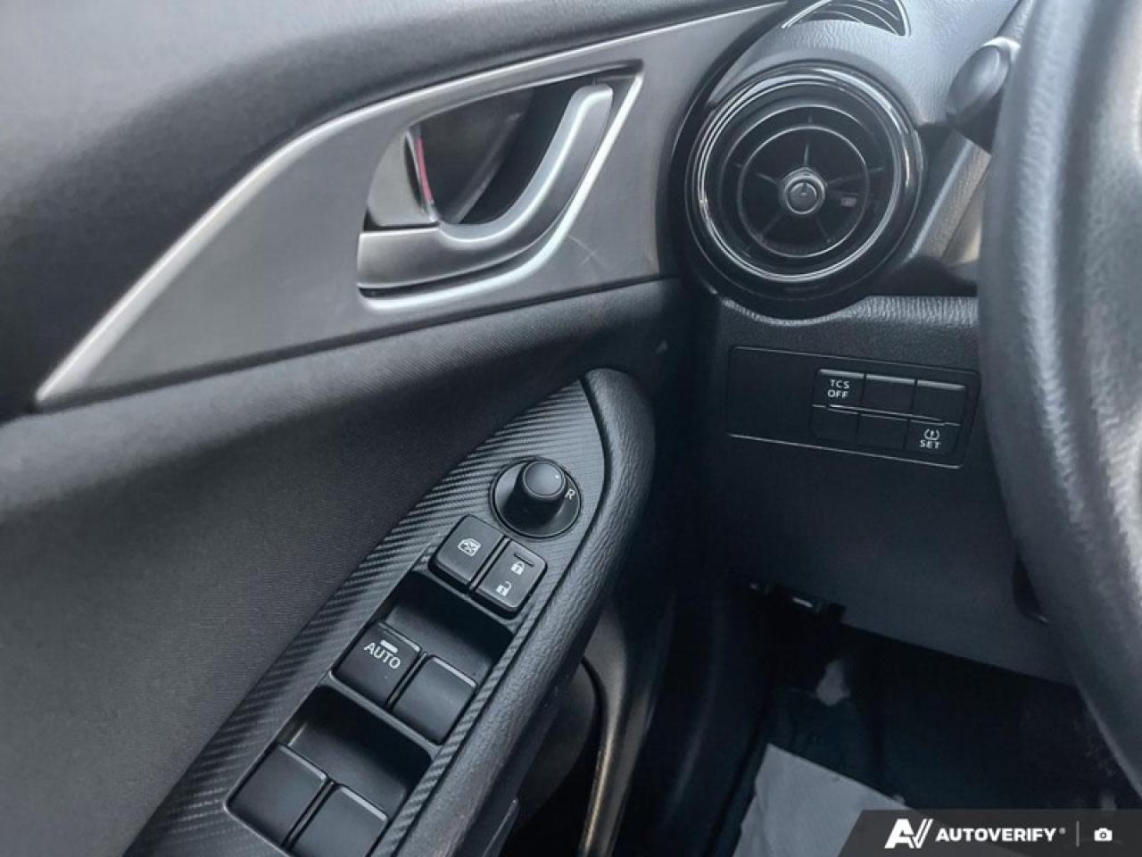 2018 Mazda CX-3 GX  GX, AWD, REAR CAMERA, CARPLAY Photo