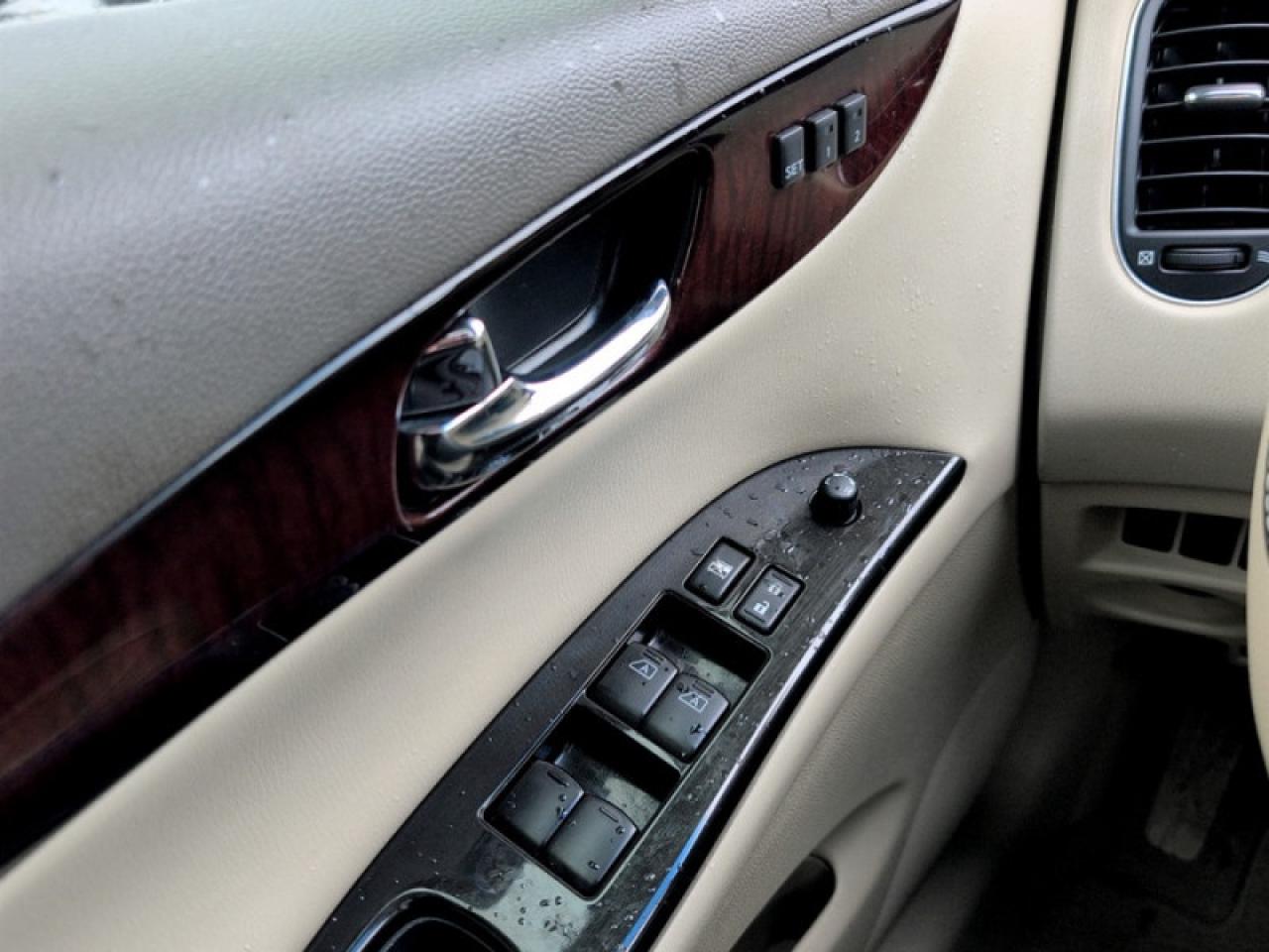 2012 Infiniti EX35 Luxury Photo