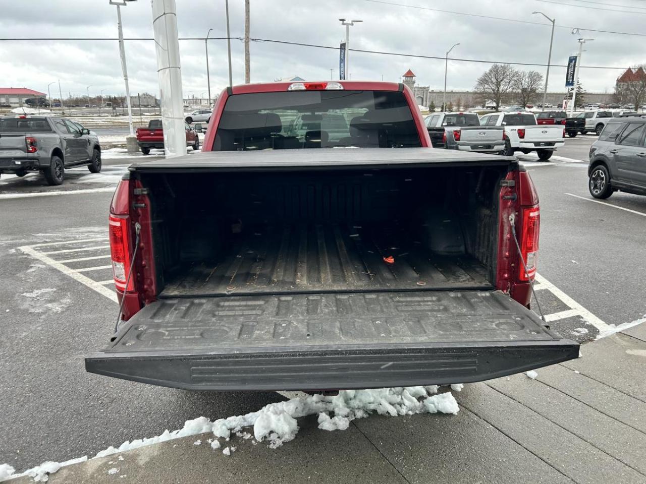 2016 Ford F-150 XLT Photo