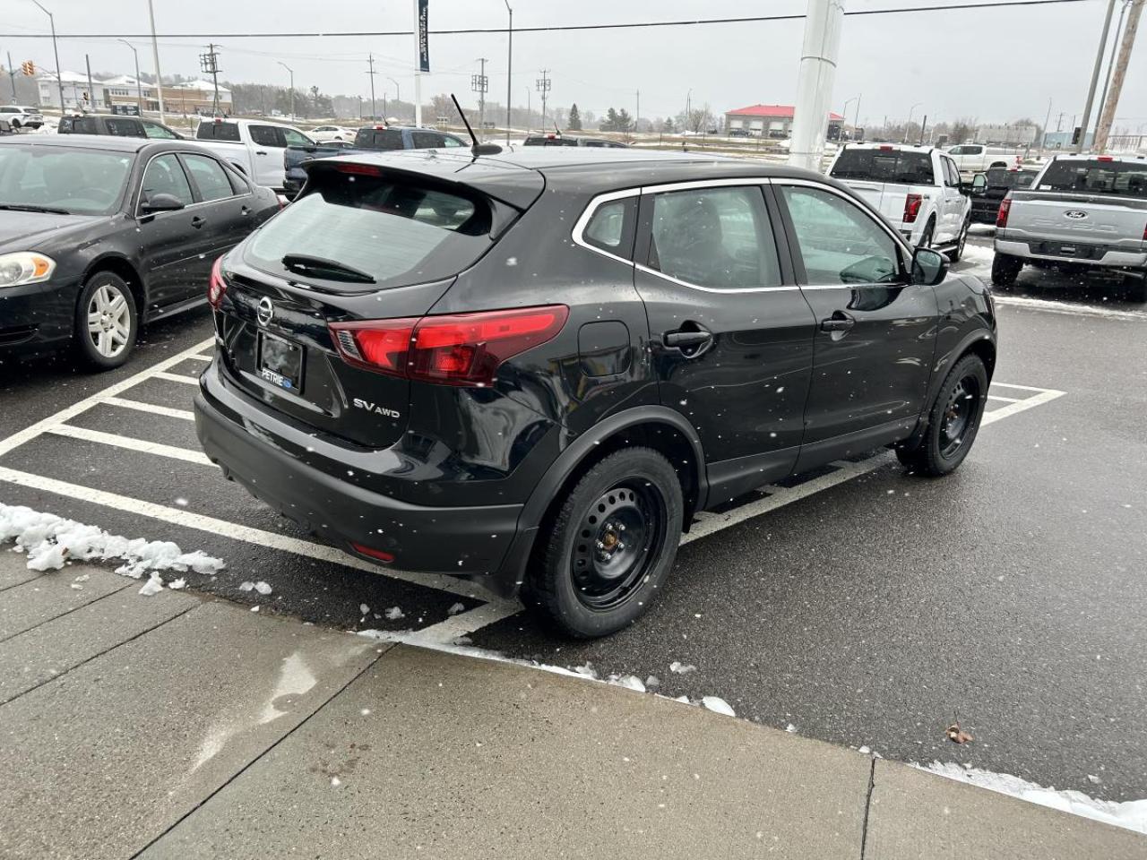 2019 Nissan Qashqai SV Photo