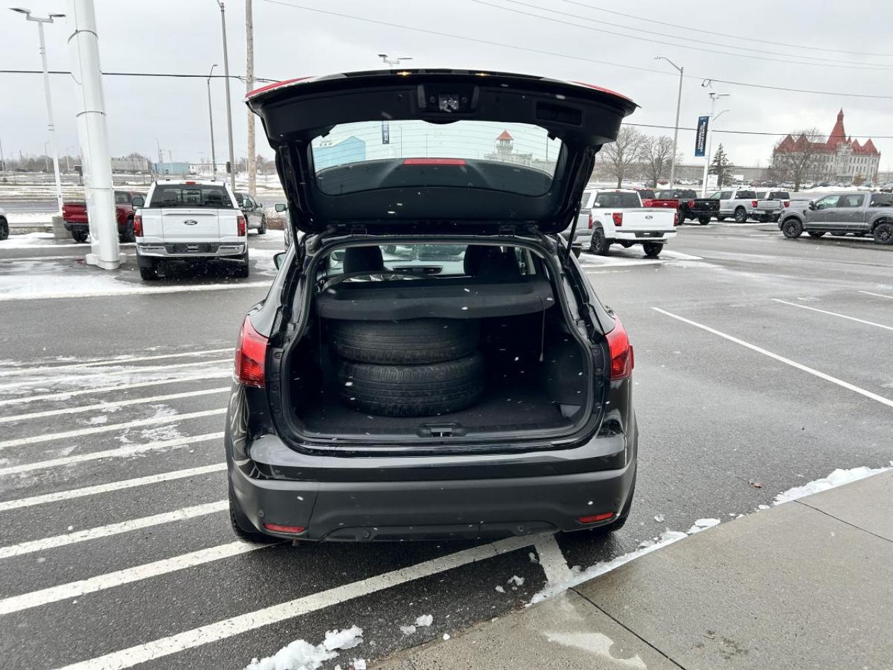 2019 Nissan Qashqai SV Photo