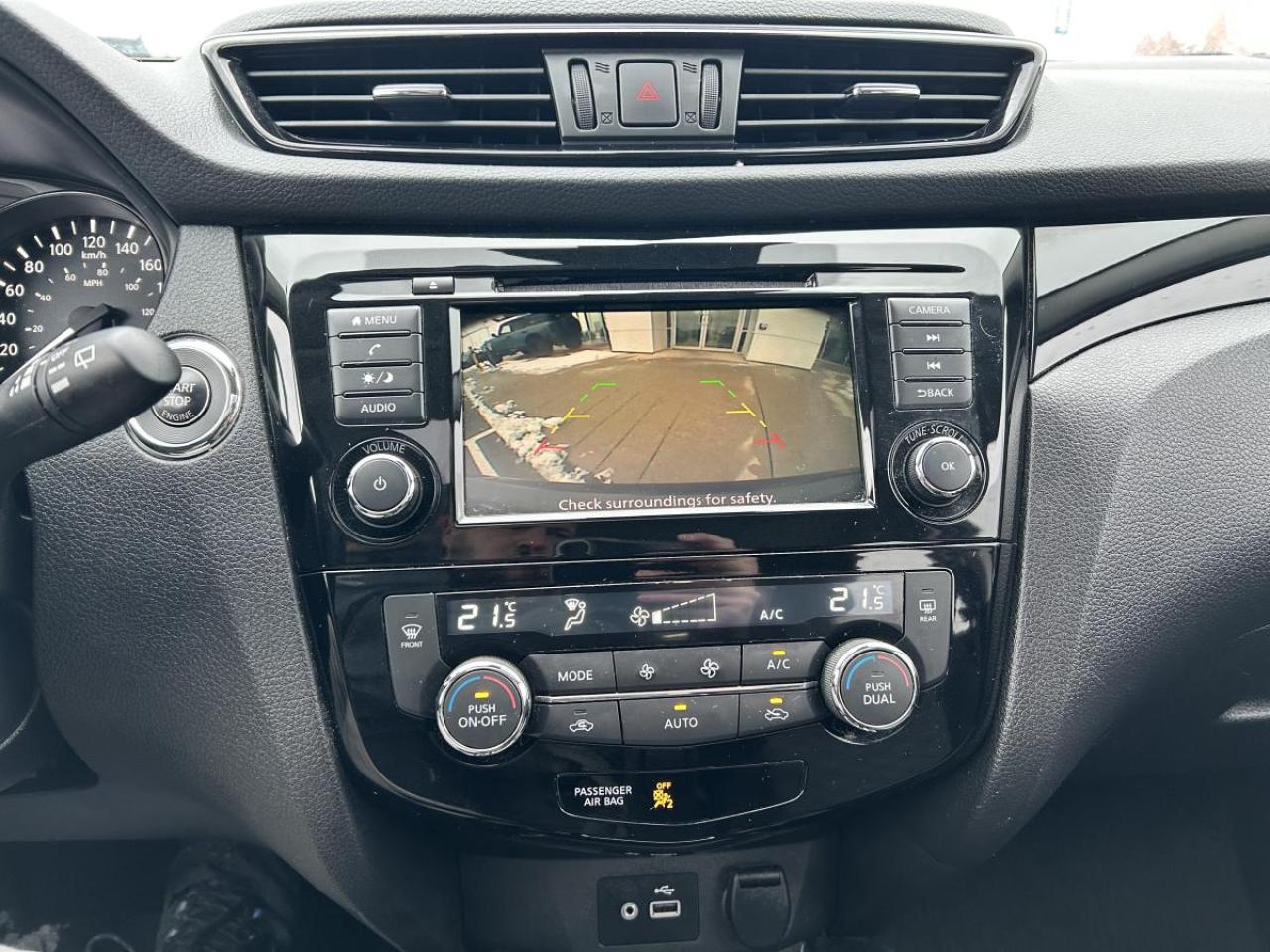 2019 Nissan Qashqai SV Photo