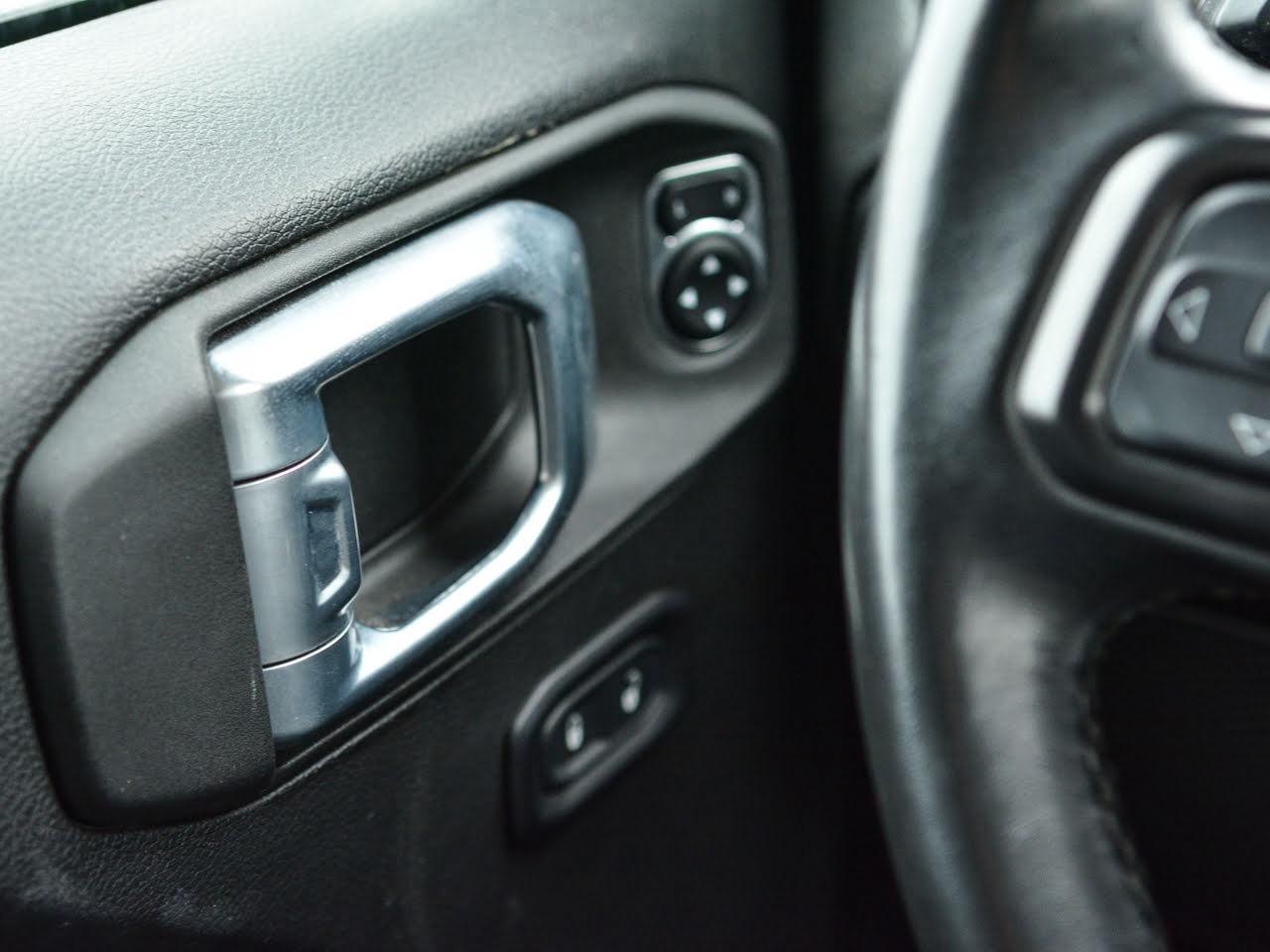 2022 Jeep Gladiator Sport S Photo