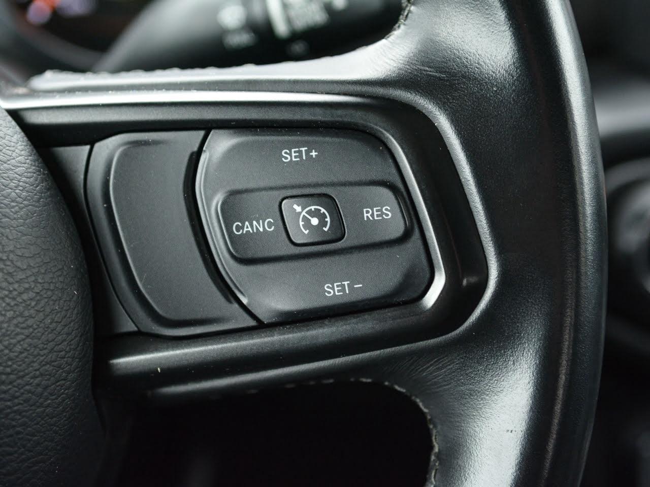 2022 Jeep Gladiator Sport S Photo