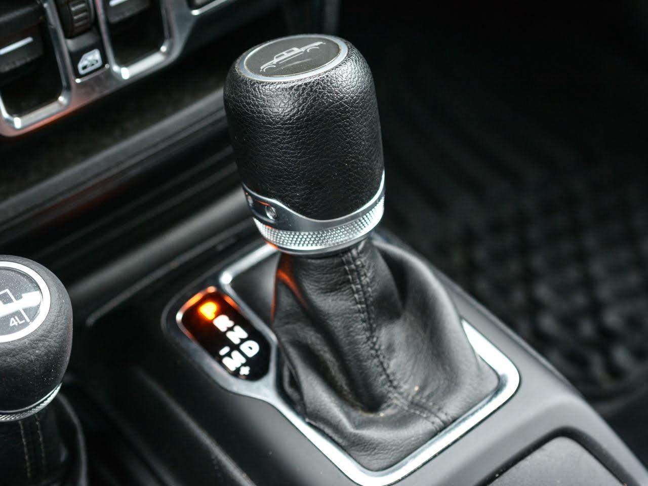 2022 Jeep Gladiator Sport S Photo