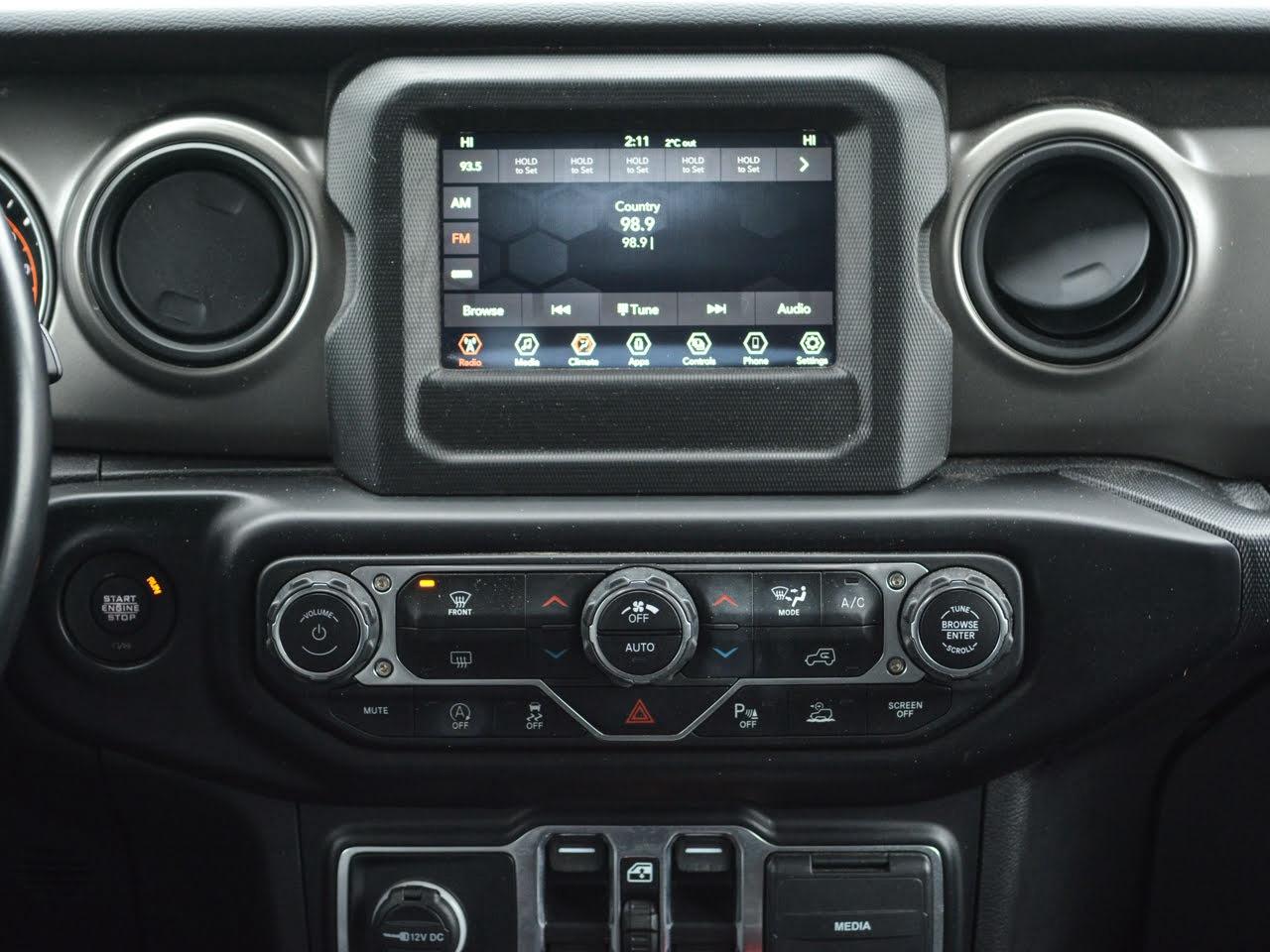 2022 Jeep Gladiator Sport S Photo