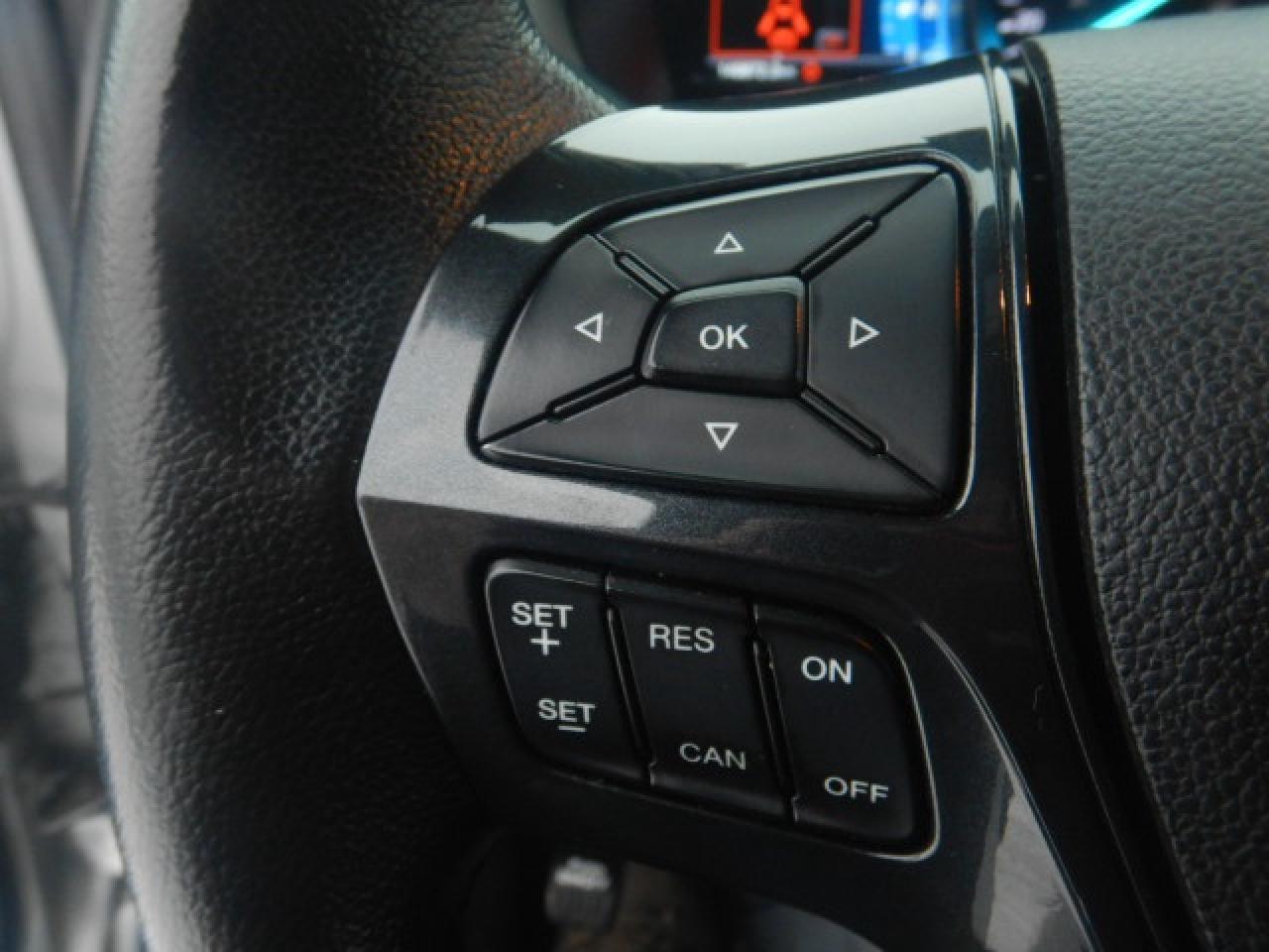 2019 Ford Explorer XLT Photo