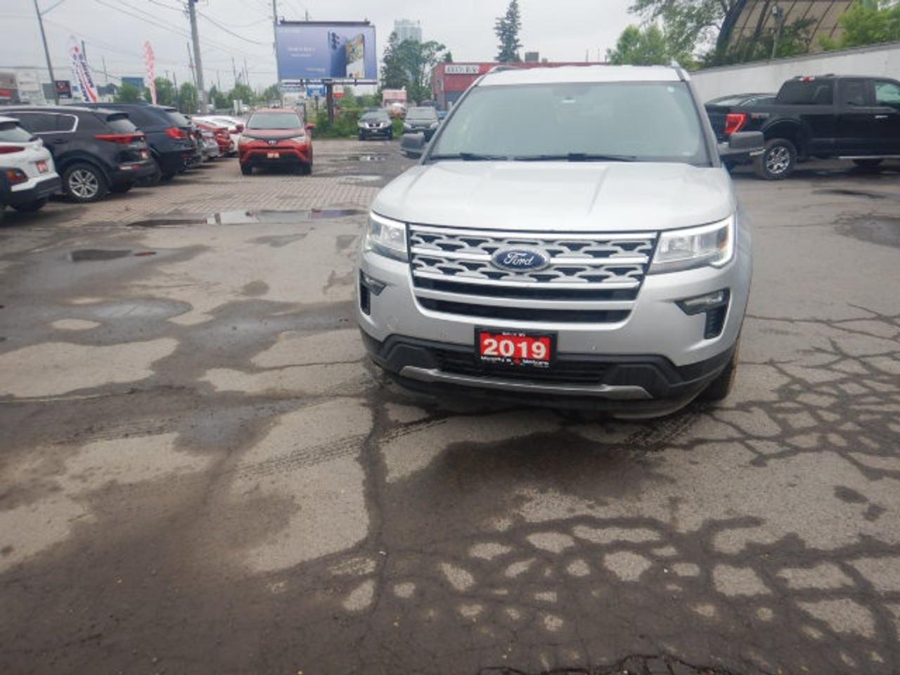2019 Ford Explorer XLT Photo