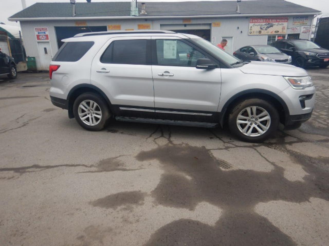 2019 Ford Explorer XLT Photo
