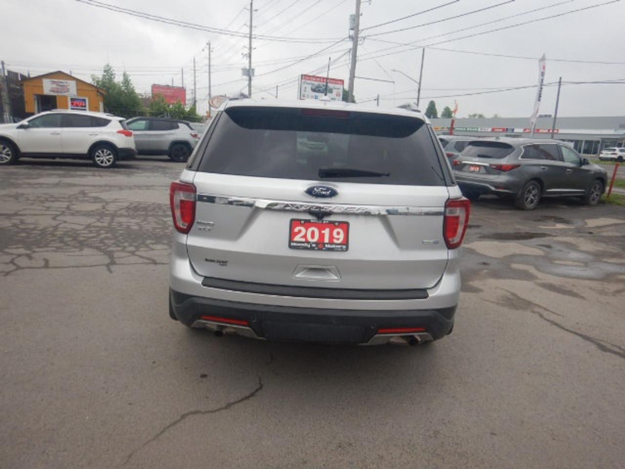 2019 Ford Explorer XLT Photo