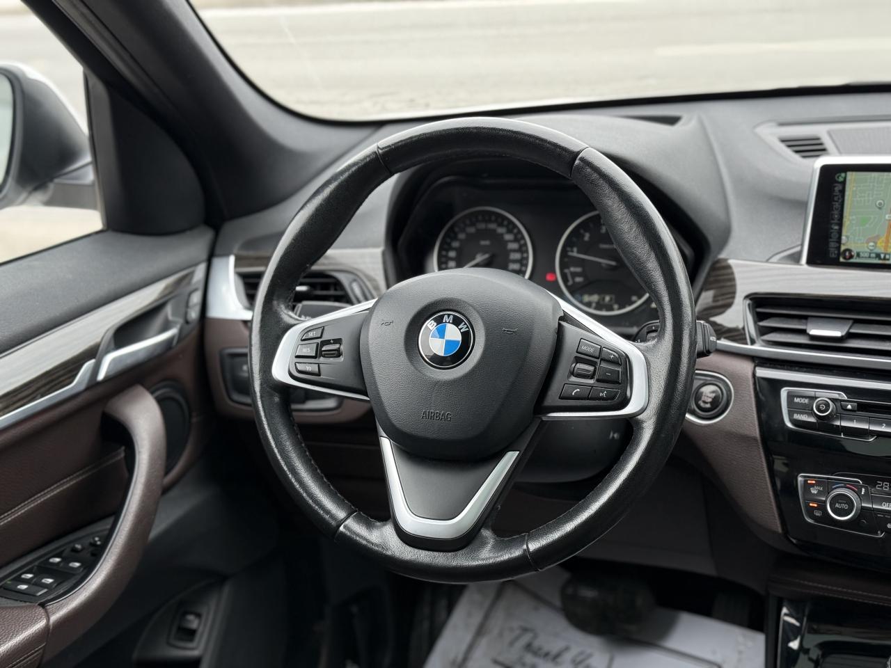 2016 BMW X1 | PREMIUM | NAVI | BACK UP CAMERA Photo