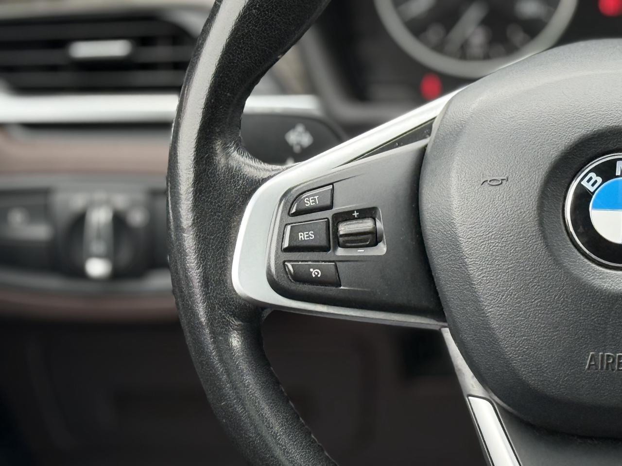 2016 BMW X1 | PREMIUM | NAVI | BACK UP CAMERA Photo