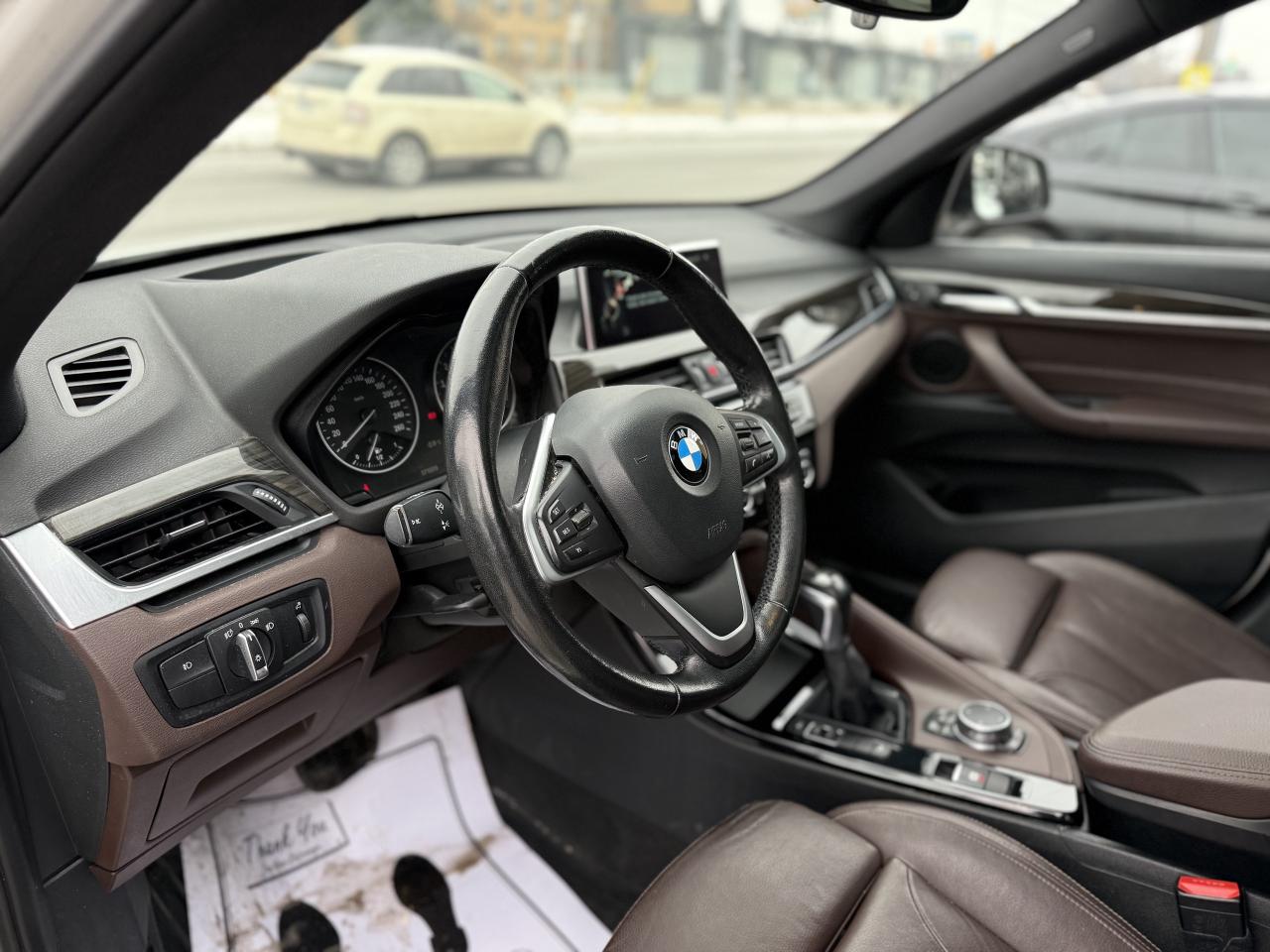 2016 BMW X1 | PREMIUM | NAVI | BACK UP CAMERA Photo