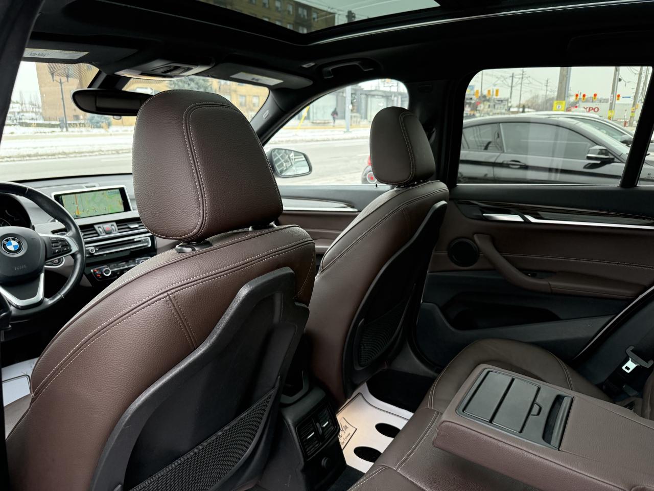 2016 BMW X1 | PREMIUM | NAVI | BACK UP CAMERA Photo