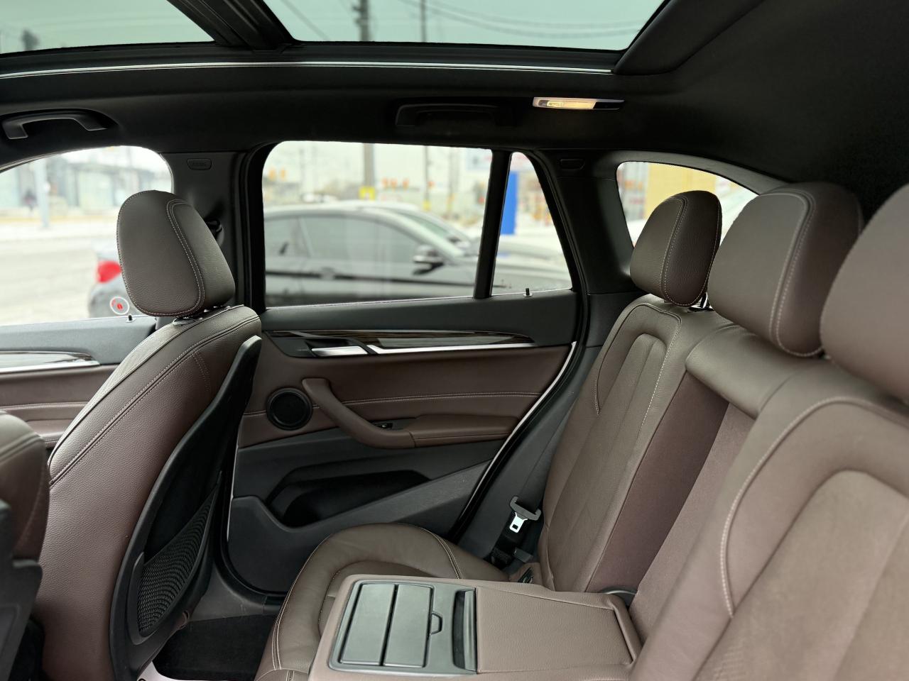 2016 BMW X1 | PREMIUM | NAVI | BACK UP CAMERA Photo