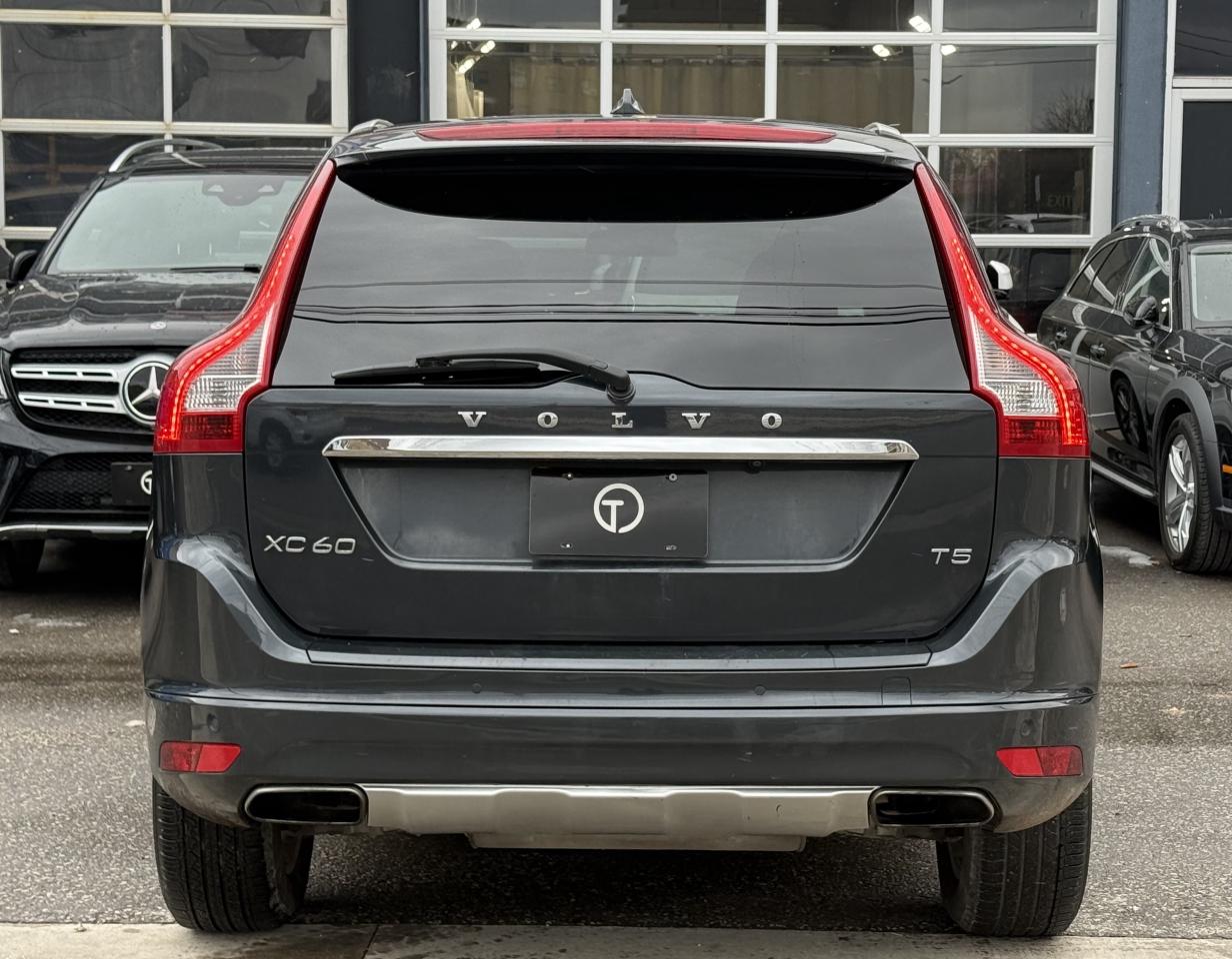 2015 Volvo XC60 T5 PREMIER PLUS | PANO | BACK UP CAMERA Photo