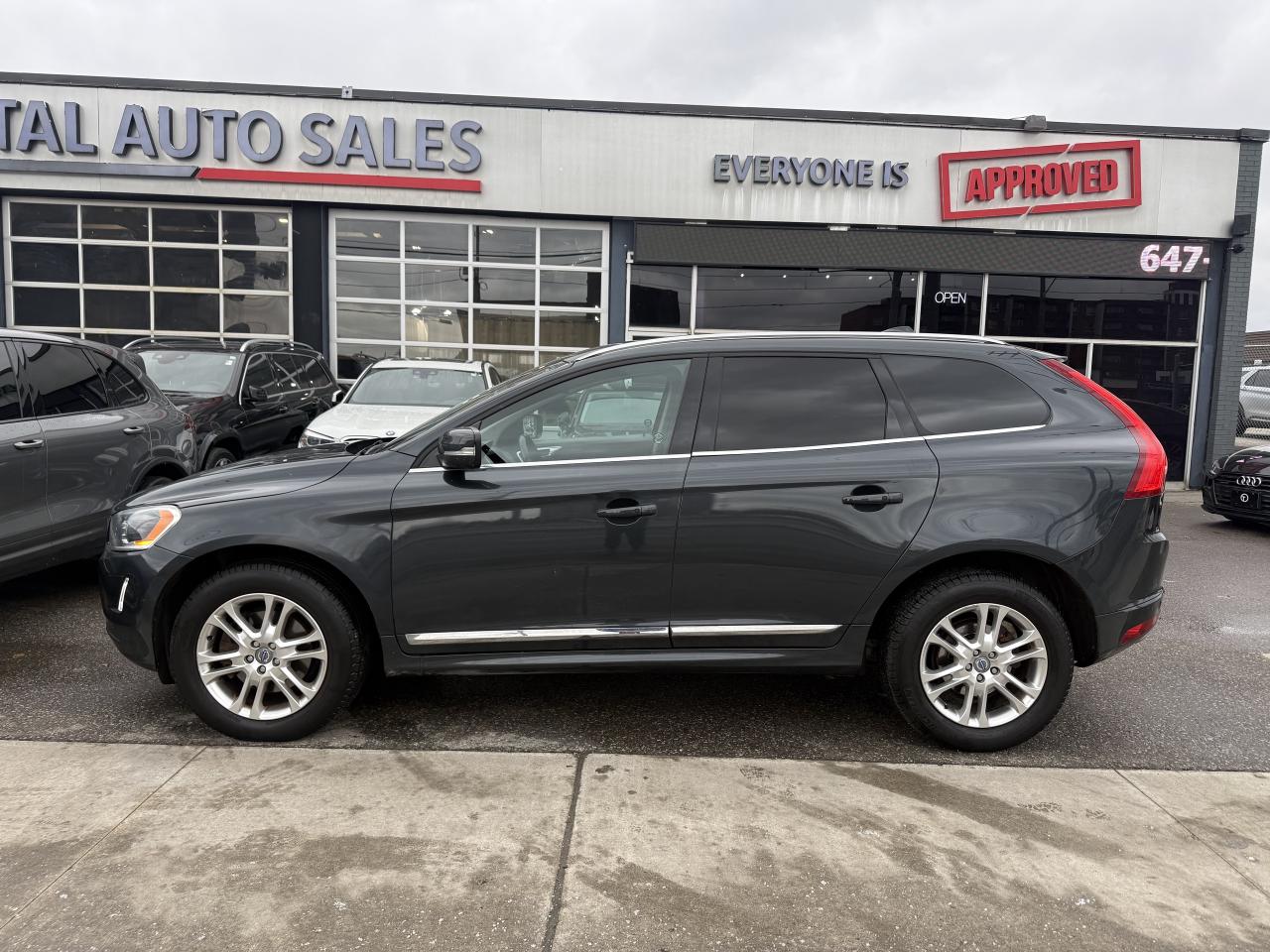 2015 Volvo XC60 T5 PREMIER PLUS | PANO | BACK UP CAMERA Photo