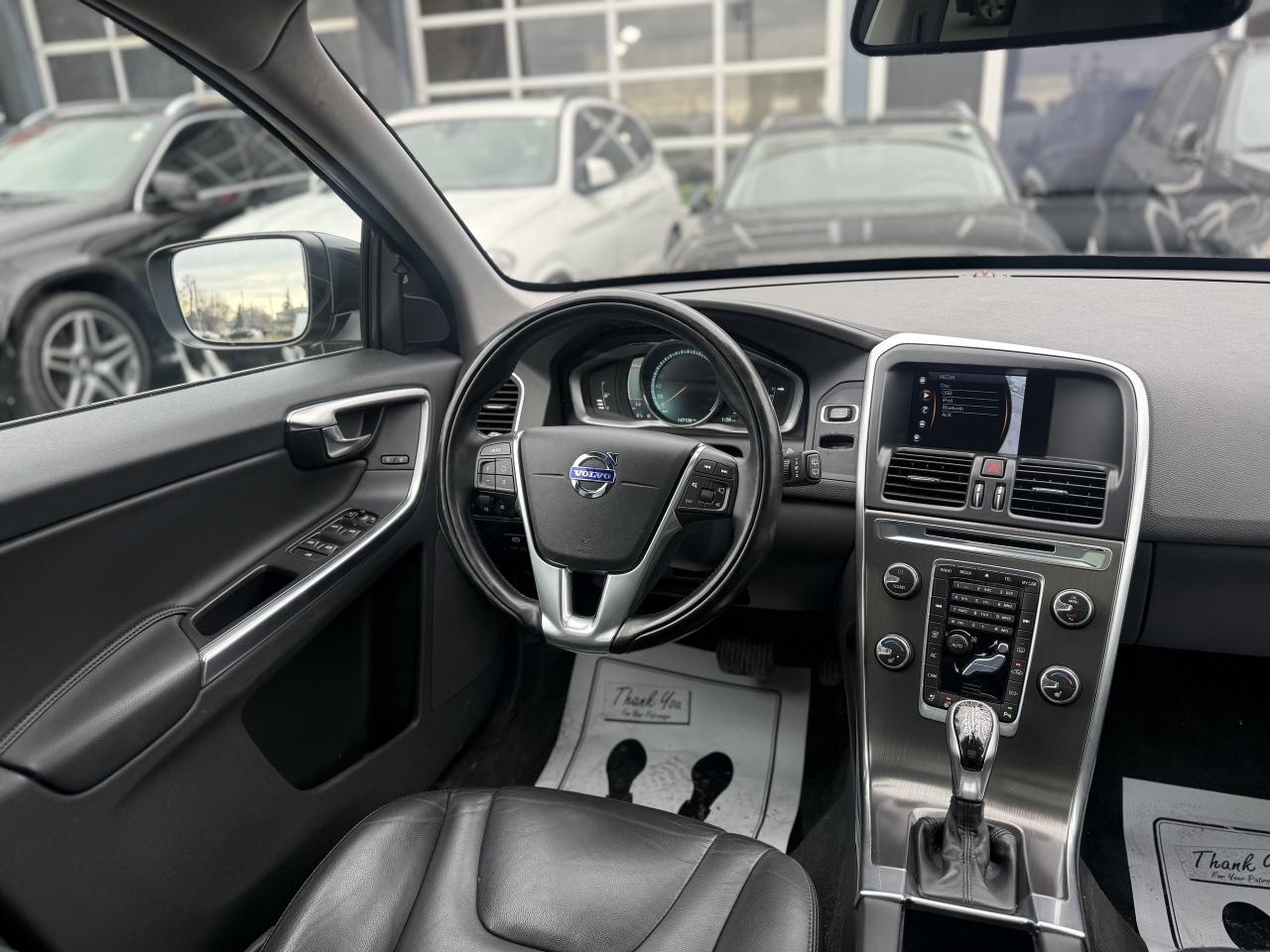 2015 Volvo XC60 T5 PREMIER PLUS | PANO | BACK UP CAMERA Photo