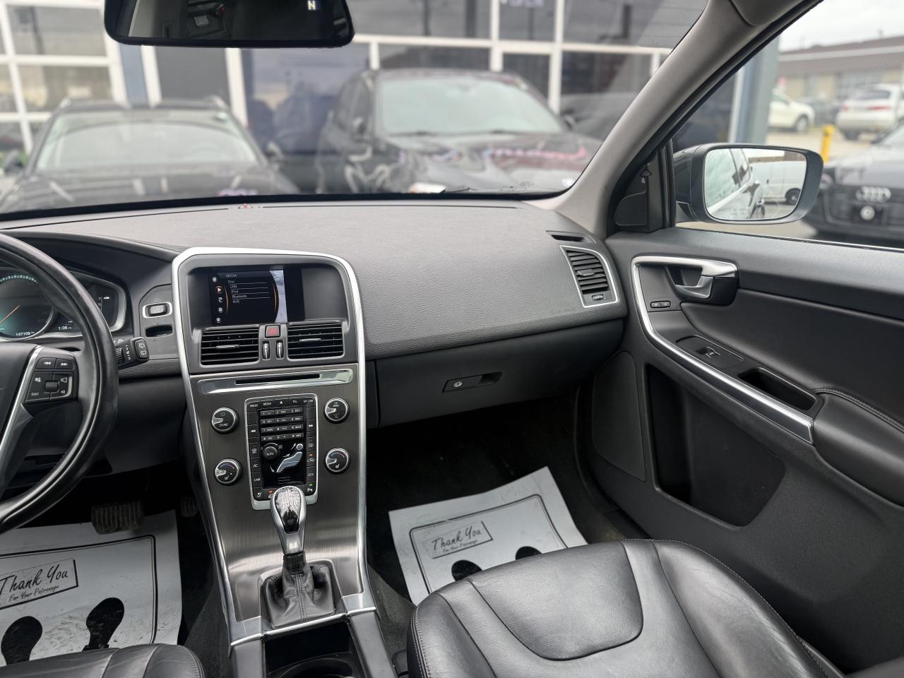 2015 Volvo XC60 T5 PREMIER PLUS | PANO | BACK UP CAMERA Photo