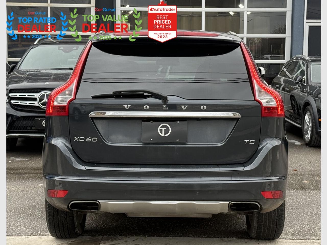 2015 Volvo XC60 T5 PREMIER PLUS | PANO | BACK UP CAMERA Photo
