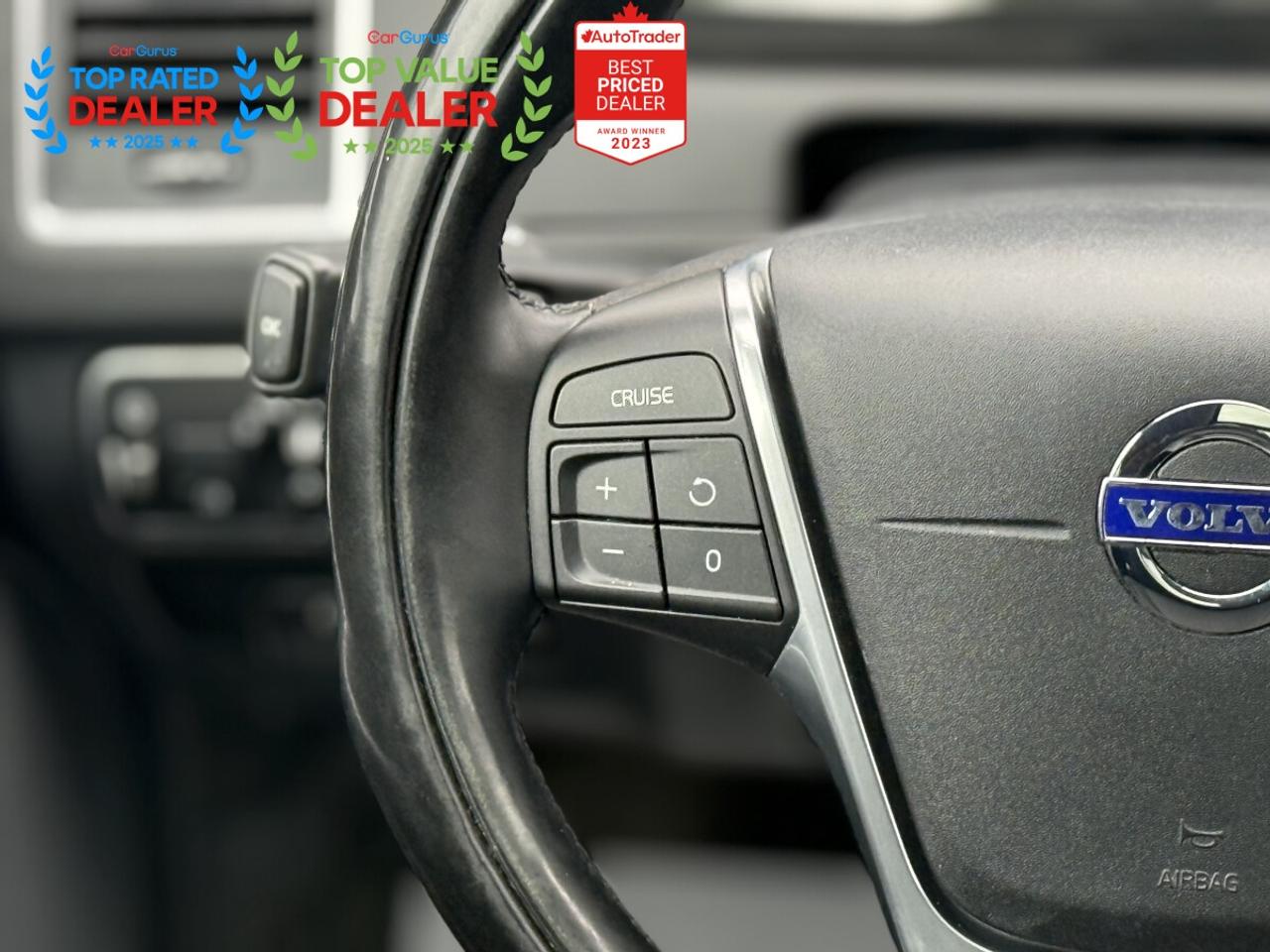 2015 Volvo XC60 T5 PREMIER PLUS | PANO | BACK UP CAMERA Photo