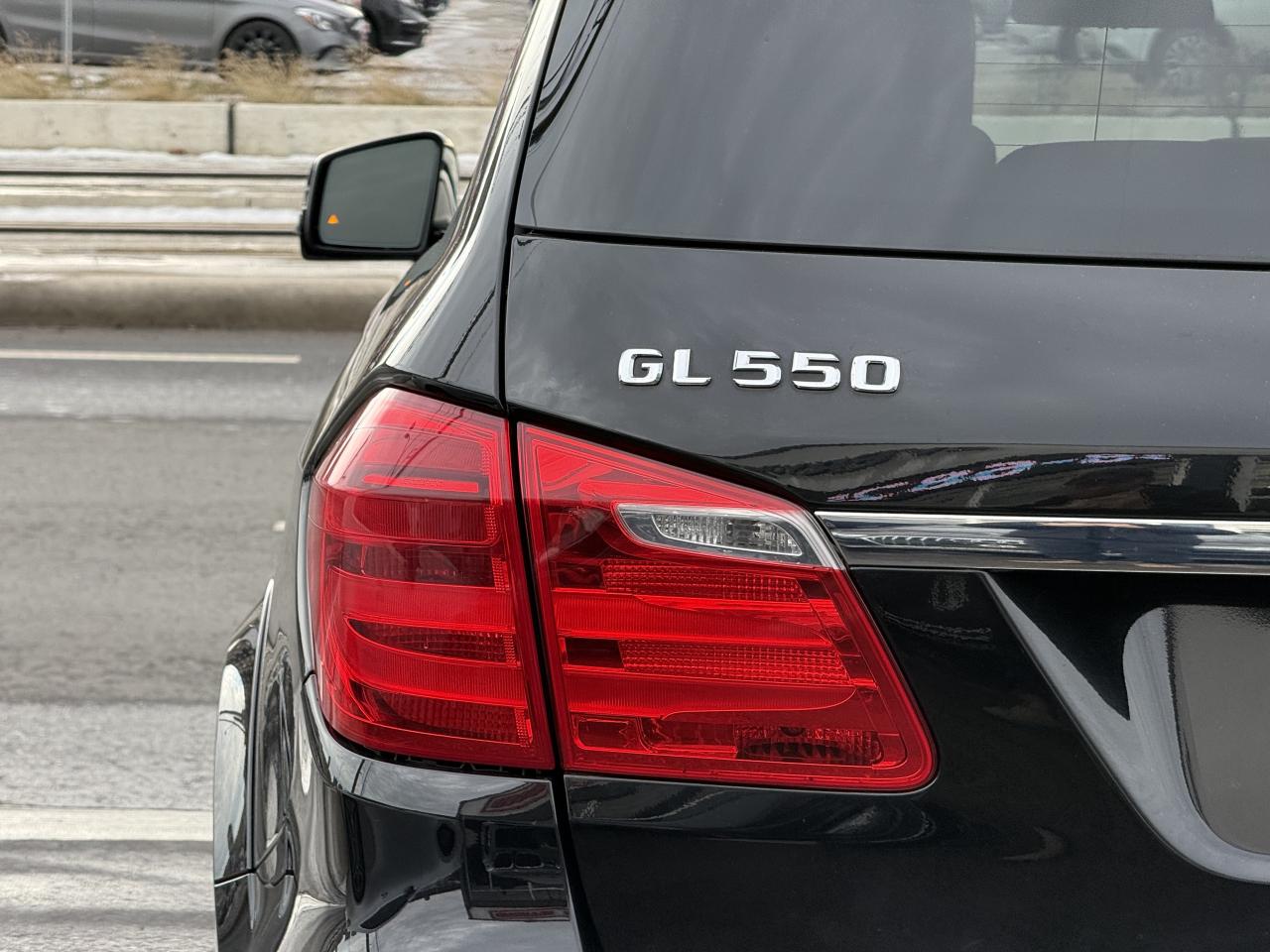 2015 Mercedes-Benz GL-Class GL550 //AMG PKG | PANO | REAR TVS | 360 CAMERA Photo