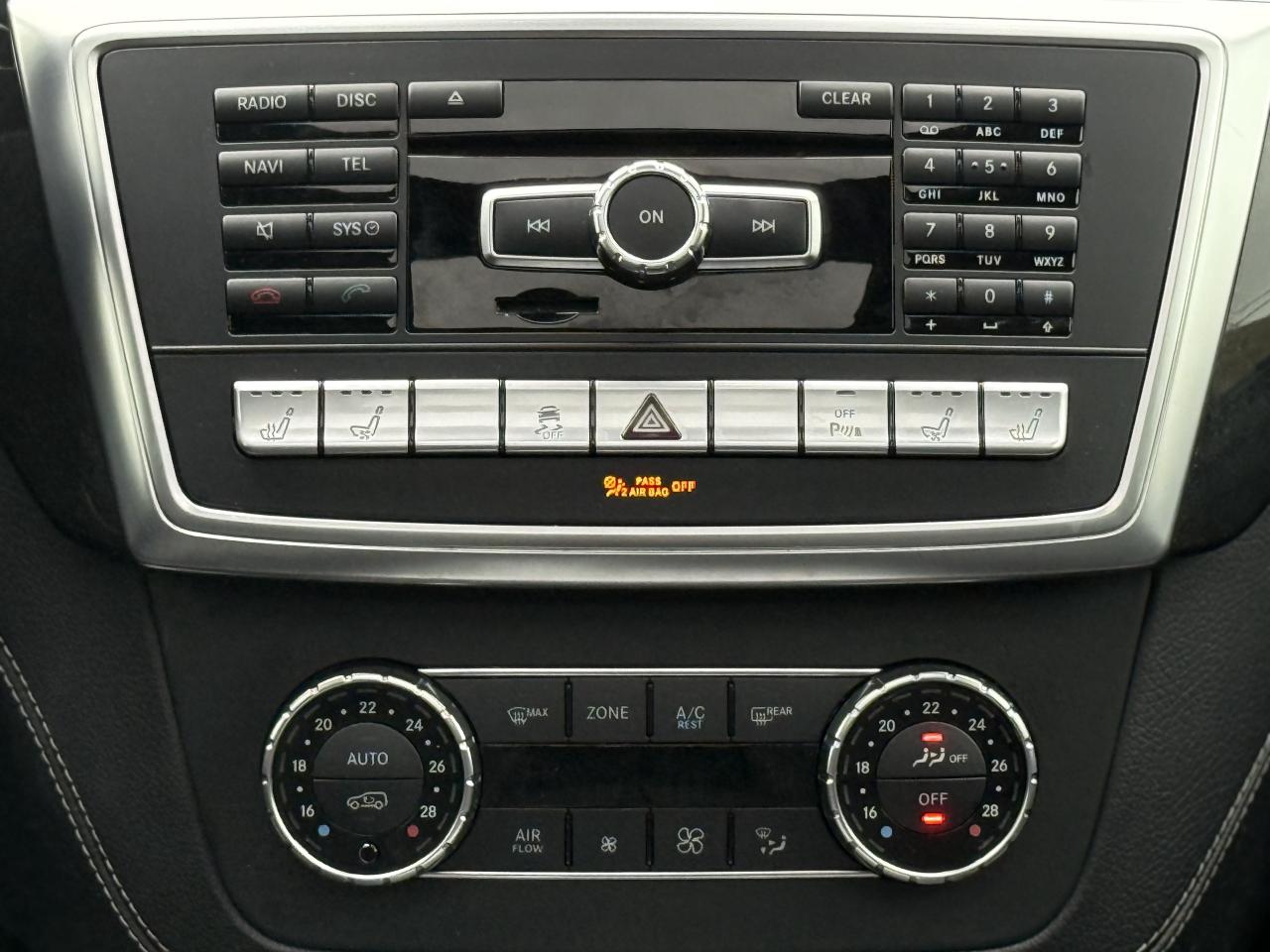 2015 Mercedes-Benz GL-Class GL550 //AMG PKG | PANO | REAR TVS | 360 CAMERA Photo