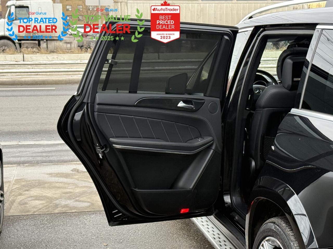 2015 Mercedes-Benz GL-Class GL550 //AMG PKG | PANO | REAR TVS | 360 CAMERA Photo